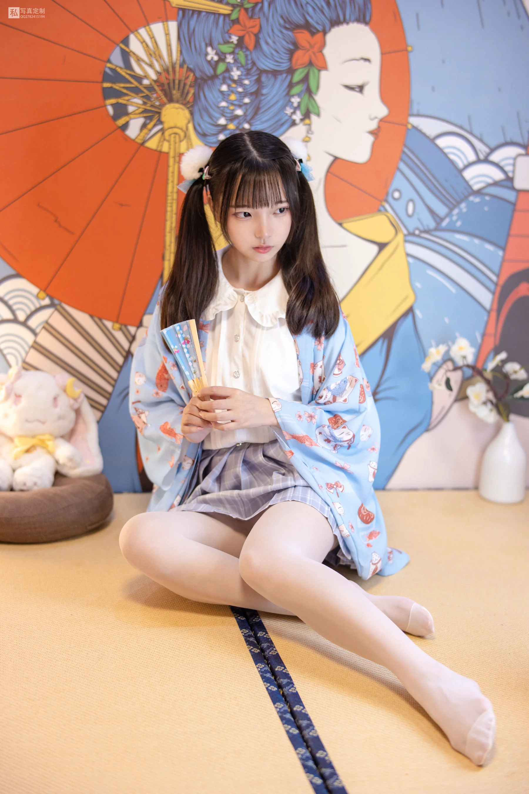 默陌《15D白丝 花里胡哨的民宿》 [森萝财团] JKFUN-027 写真集 - 爱照片