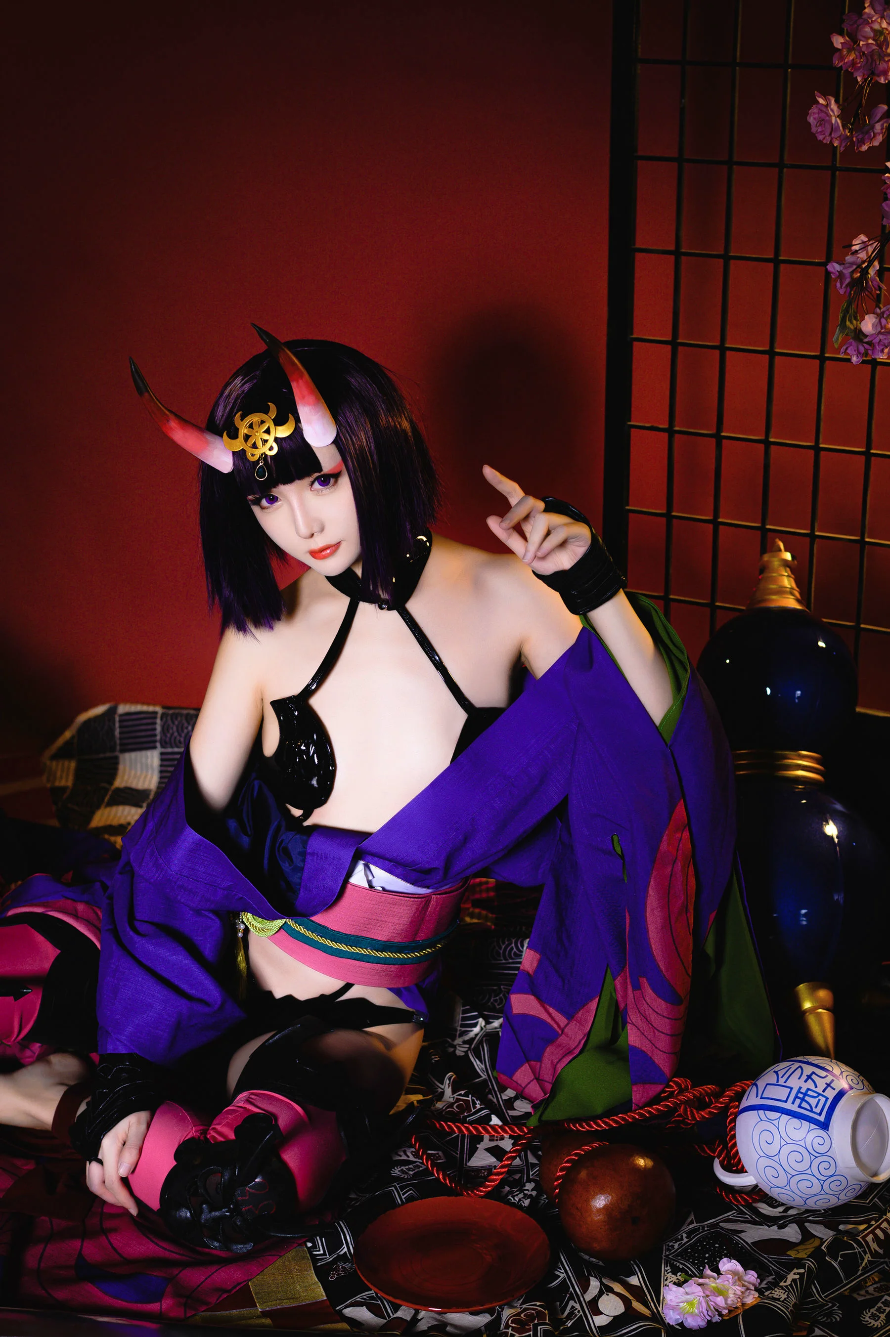 [COS福利] Coser小姐姐星之迟迟 《酒吞》 写真集 - 爱照片