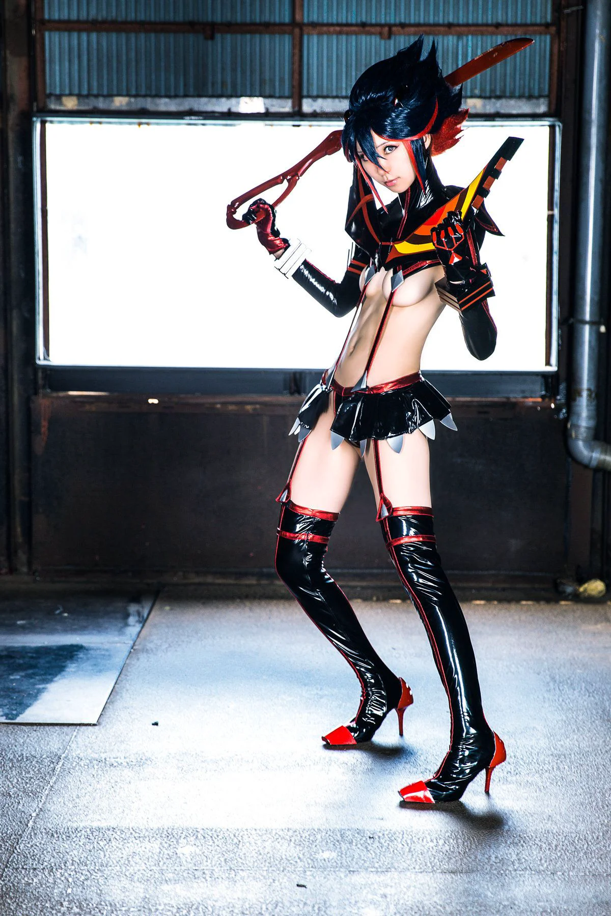 Mike(ミケ) 《Kill La Kill》纏流子+鬼龍院皐月 [Mikehouse] 写真集 - 爱照片