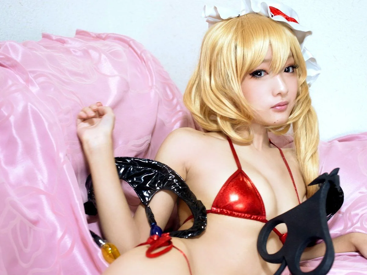 火将ロシエル 《Touhou Project》Hakurei Reimu+Flandre Scarlet [猫耳メイド屋] 写真集 - 爱照片