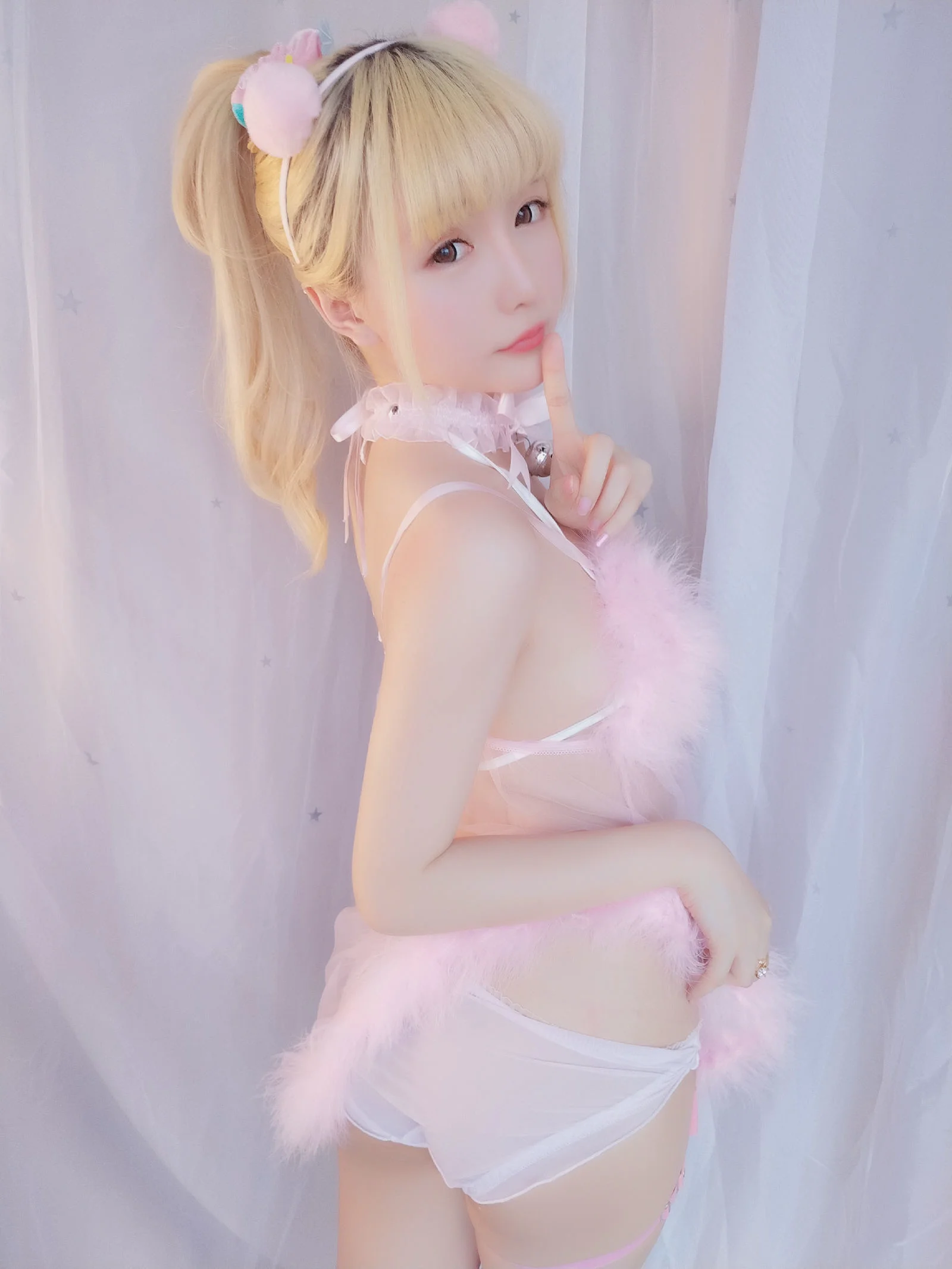 星之迟迟《草莓睡衣包》 [萝莉COS] 写真集 - 爱照片