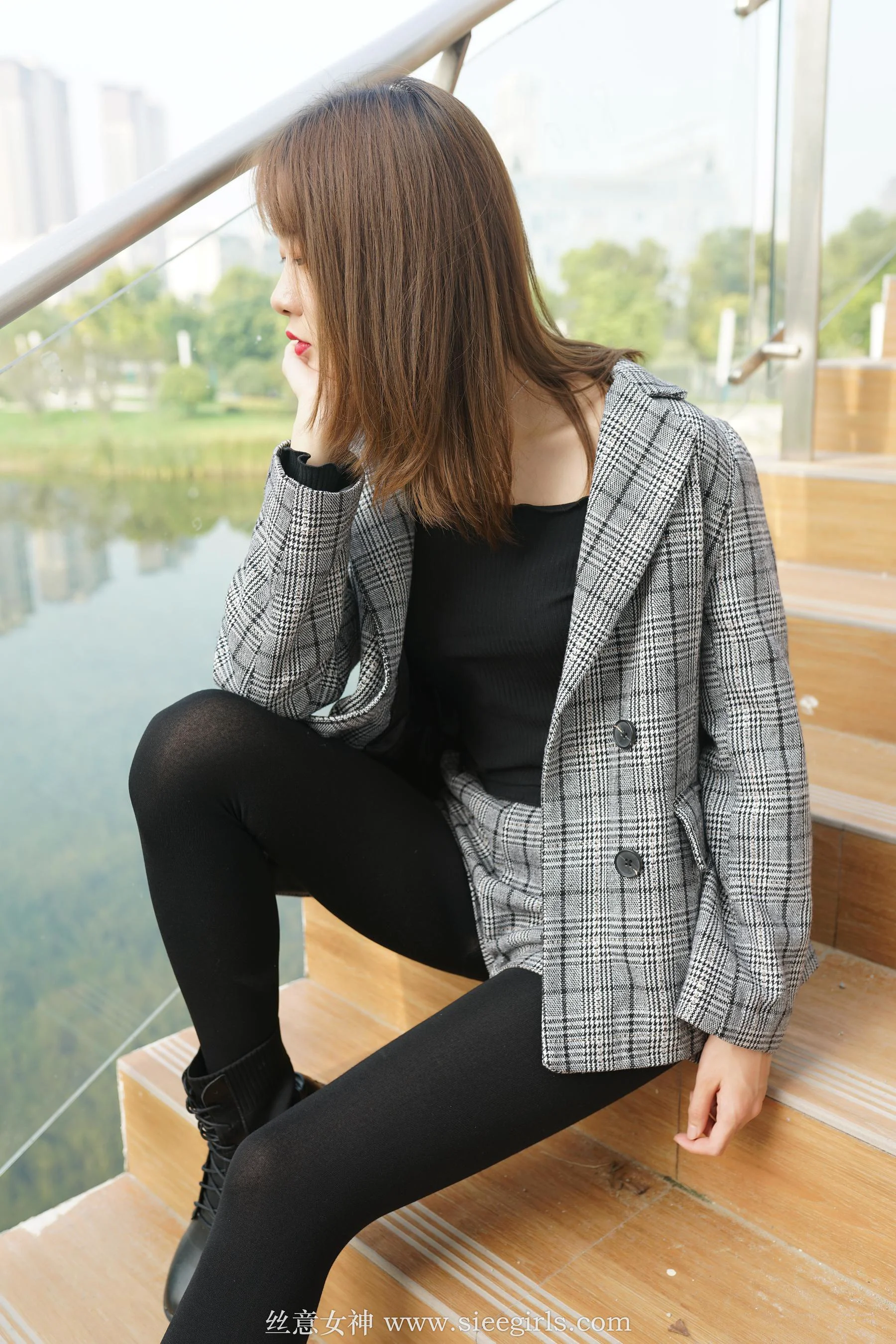 蓓蓓 一叶残荷，一场秋寒[丝意SIEE] No.365 写真集 - 爱照片