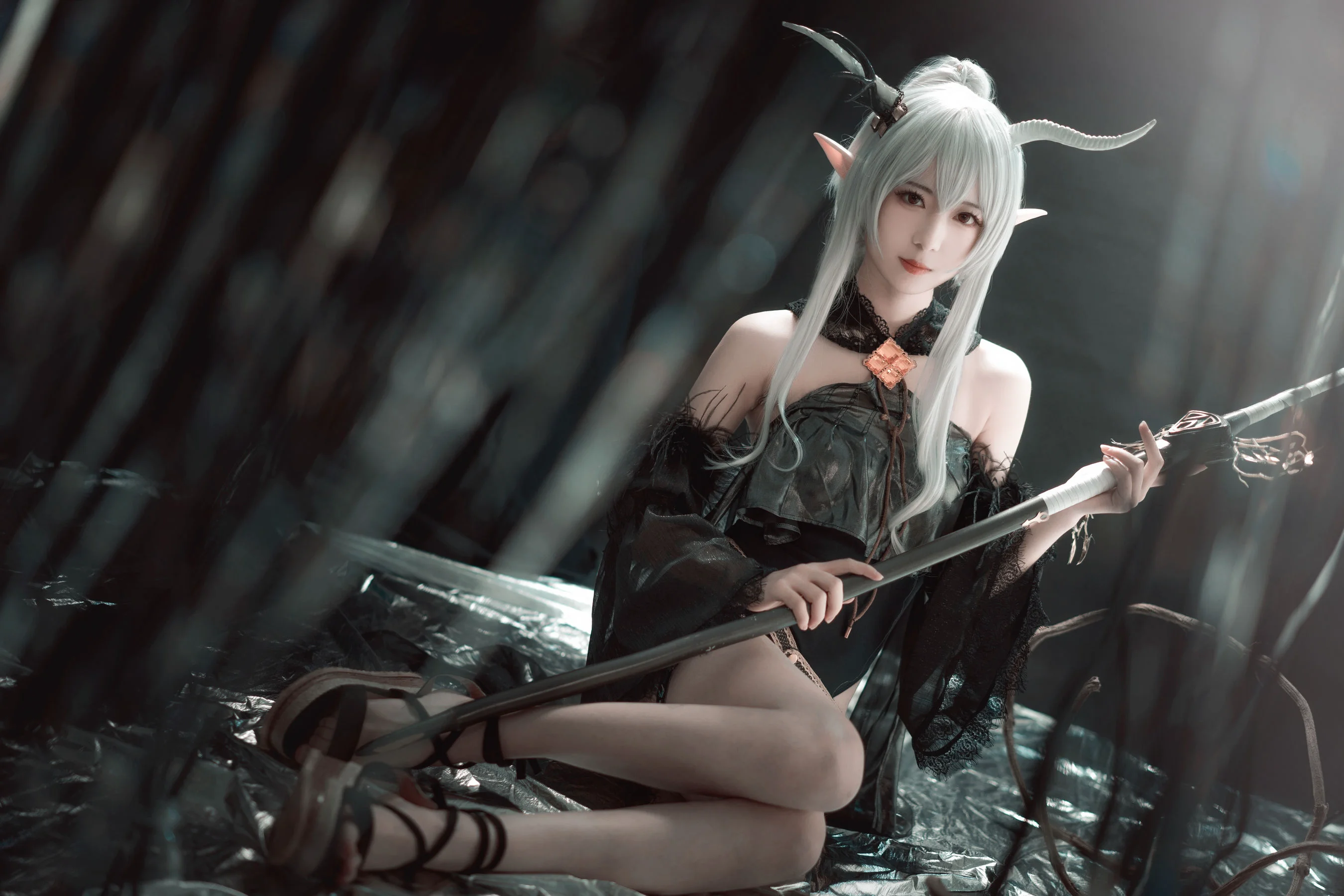 小姐姐弥音音ww 《明日方舟 闪灵》 写真集 - 爱照片