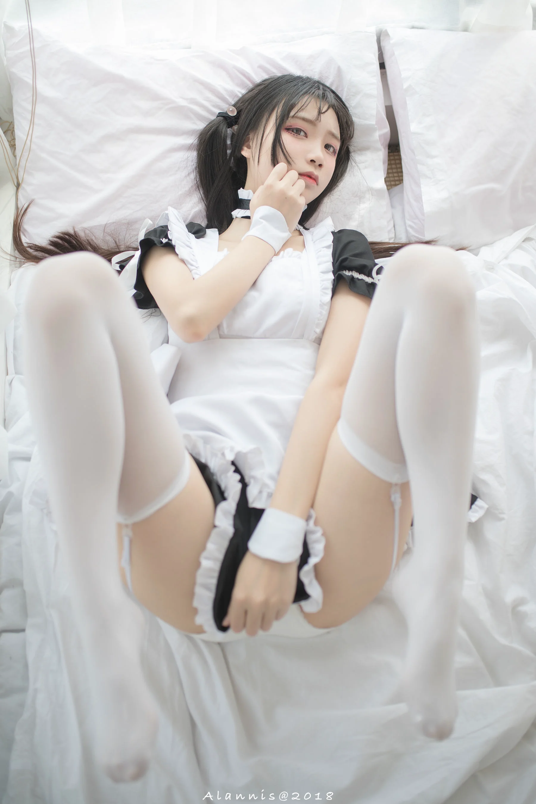 清纯少女五更百鬼 《女仆》 写真集 - 爱照片