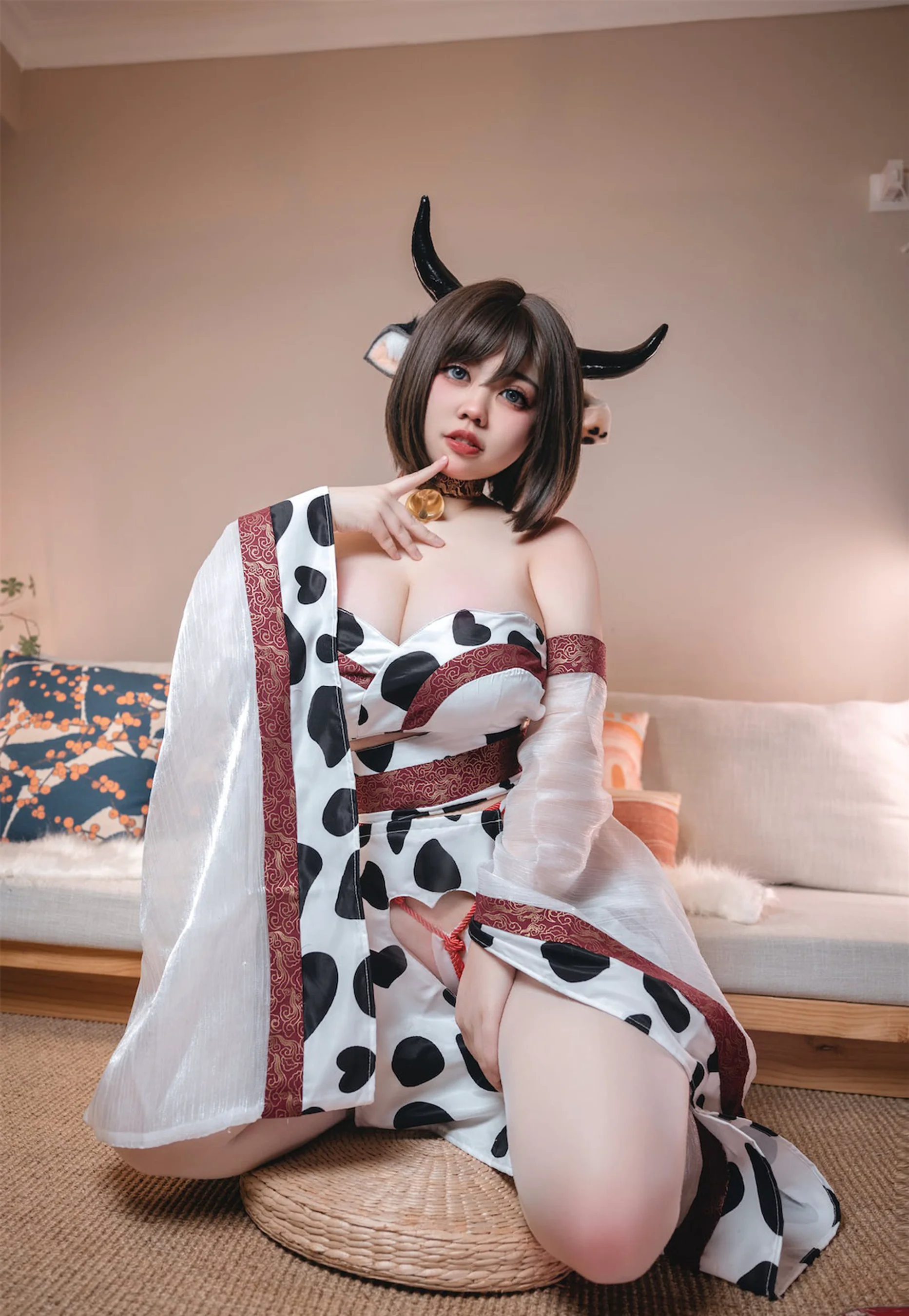 啊日日_Ganlory – 和风乳牛 - 爱照片
