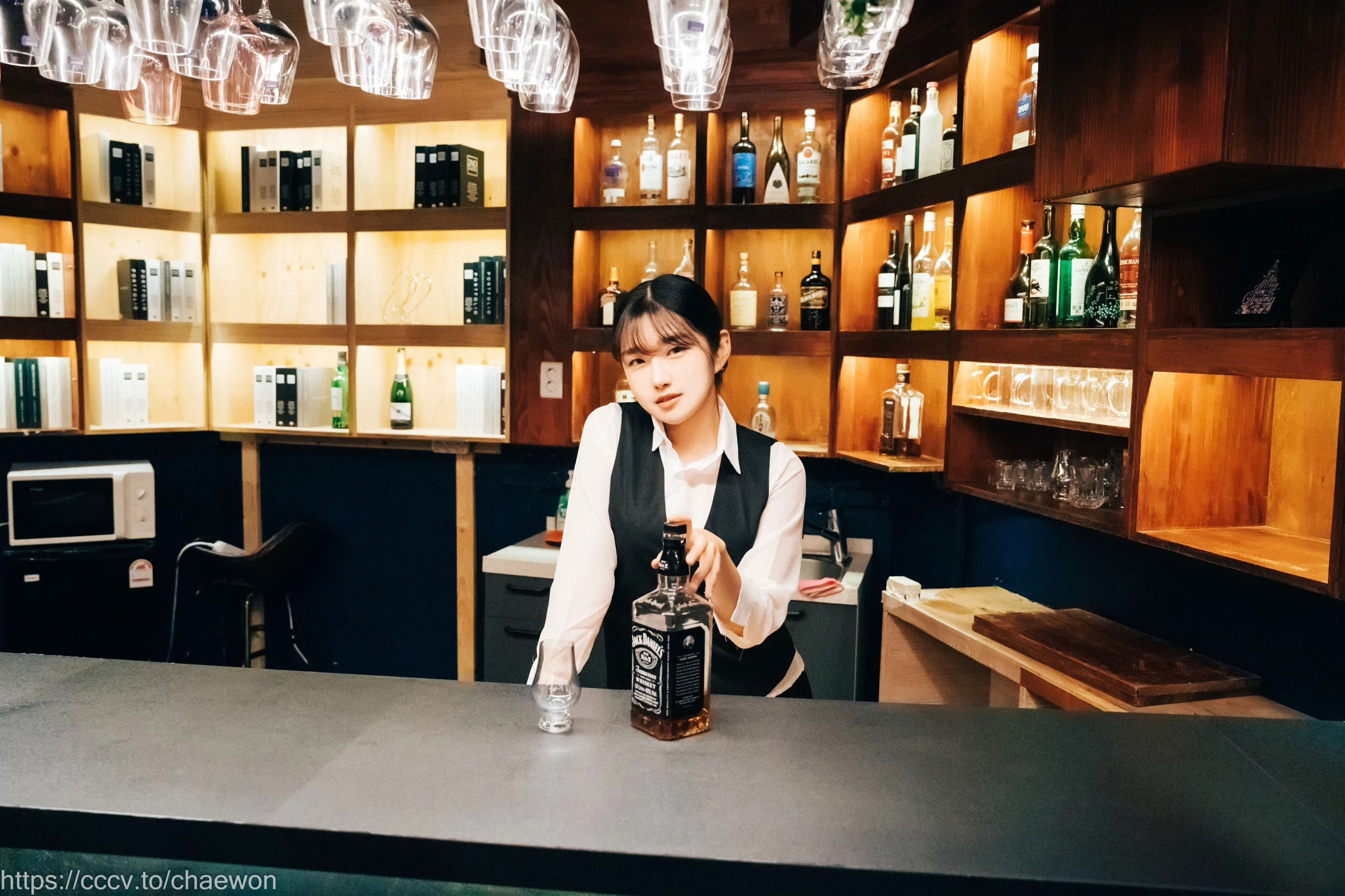 [Loozy] SonSon (손손) – S Bar - 爱照片