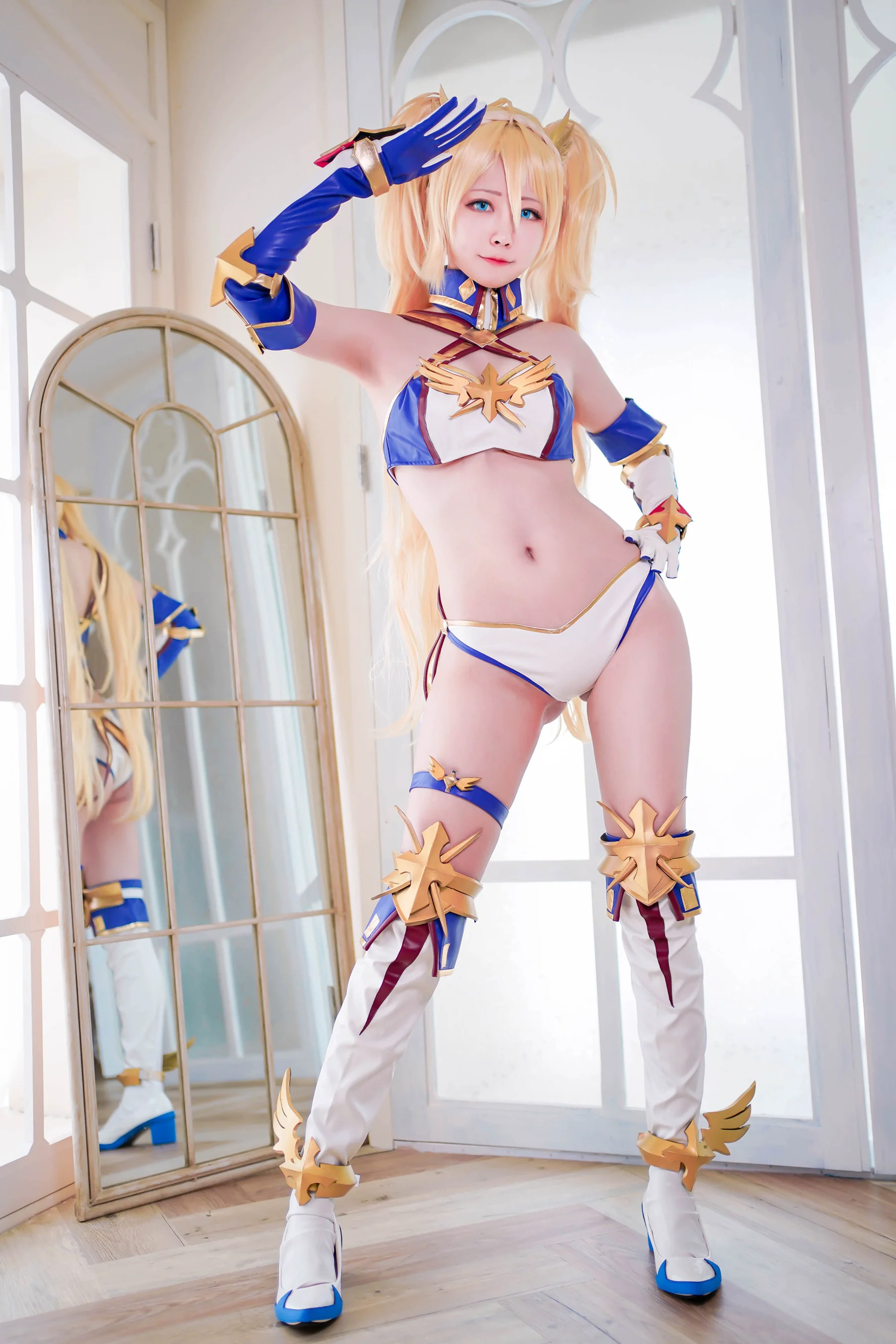 Arty亚缇 – Bradamante - 爱照片