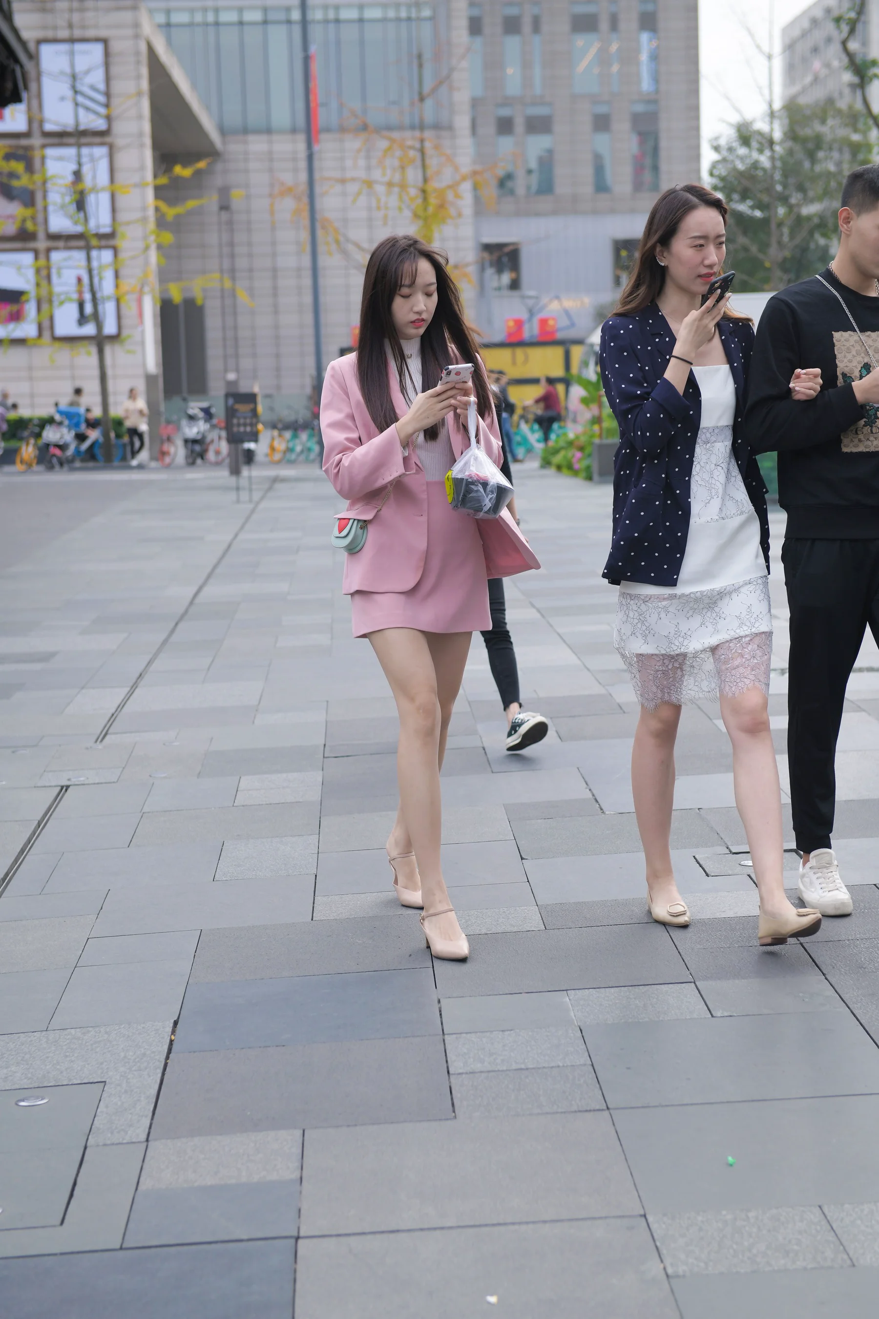 摄神街拍作品 – 我的合租女舍友 写真 - 爱照片