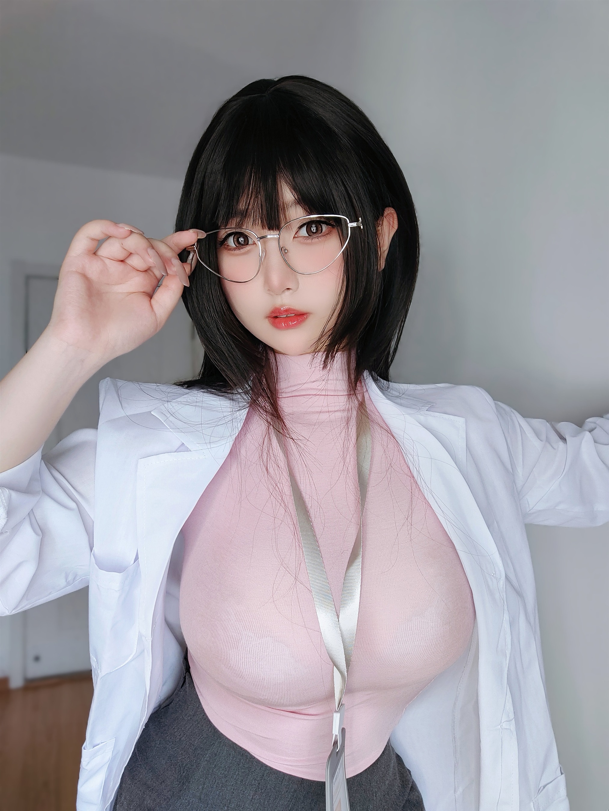 女主K – 保健医师 - 爱照片