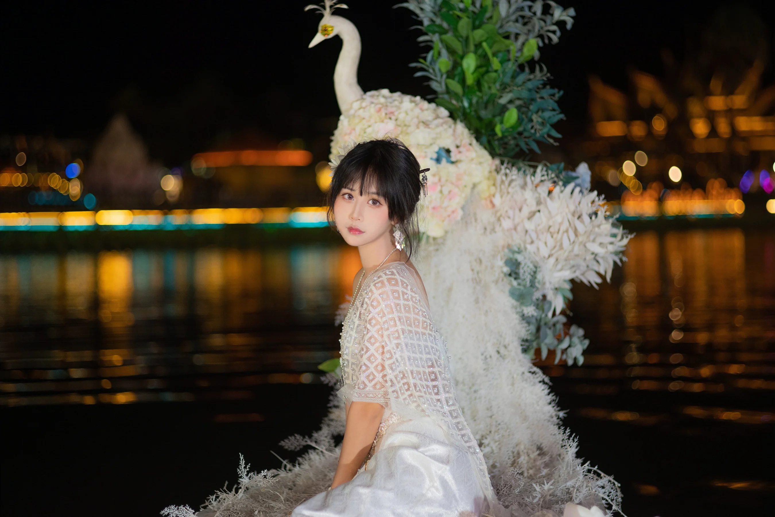 萌芽儿o0 – 西双版纳 傣服 银 - 爱照片