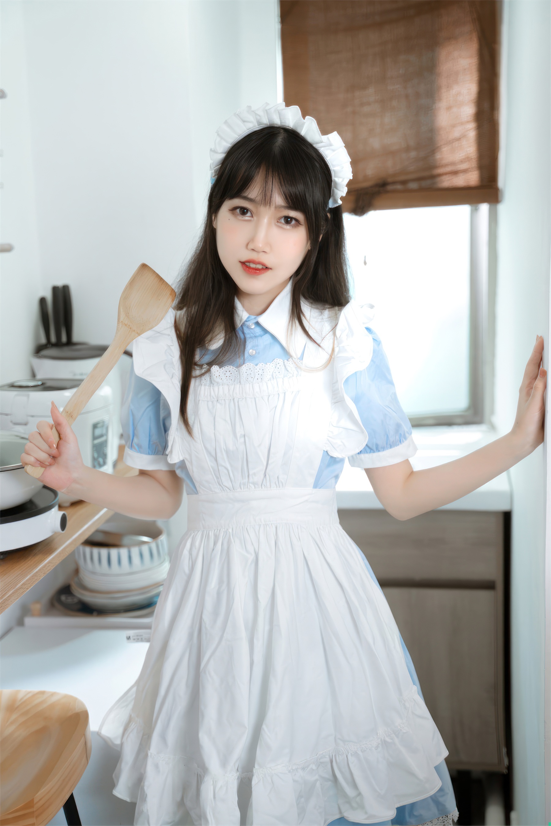 不呆猫 – 厨房小女仆 - 爱照片