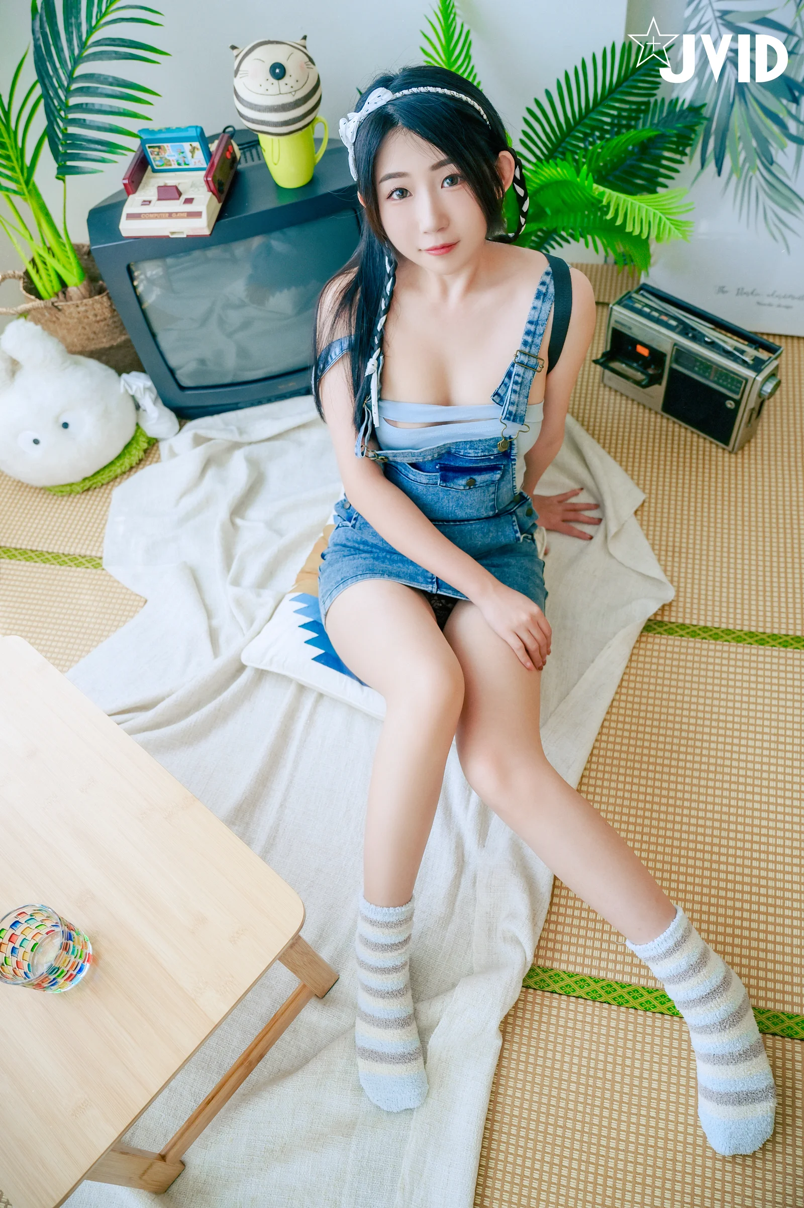 JVID – 肉包Mini 小表妹の冰鎮蜜桃 - 爱照片
