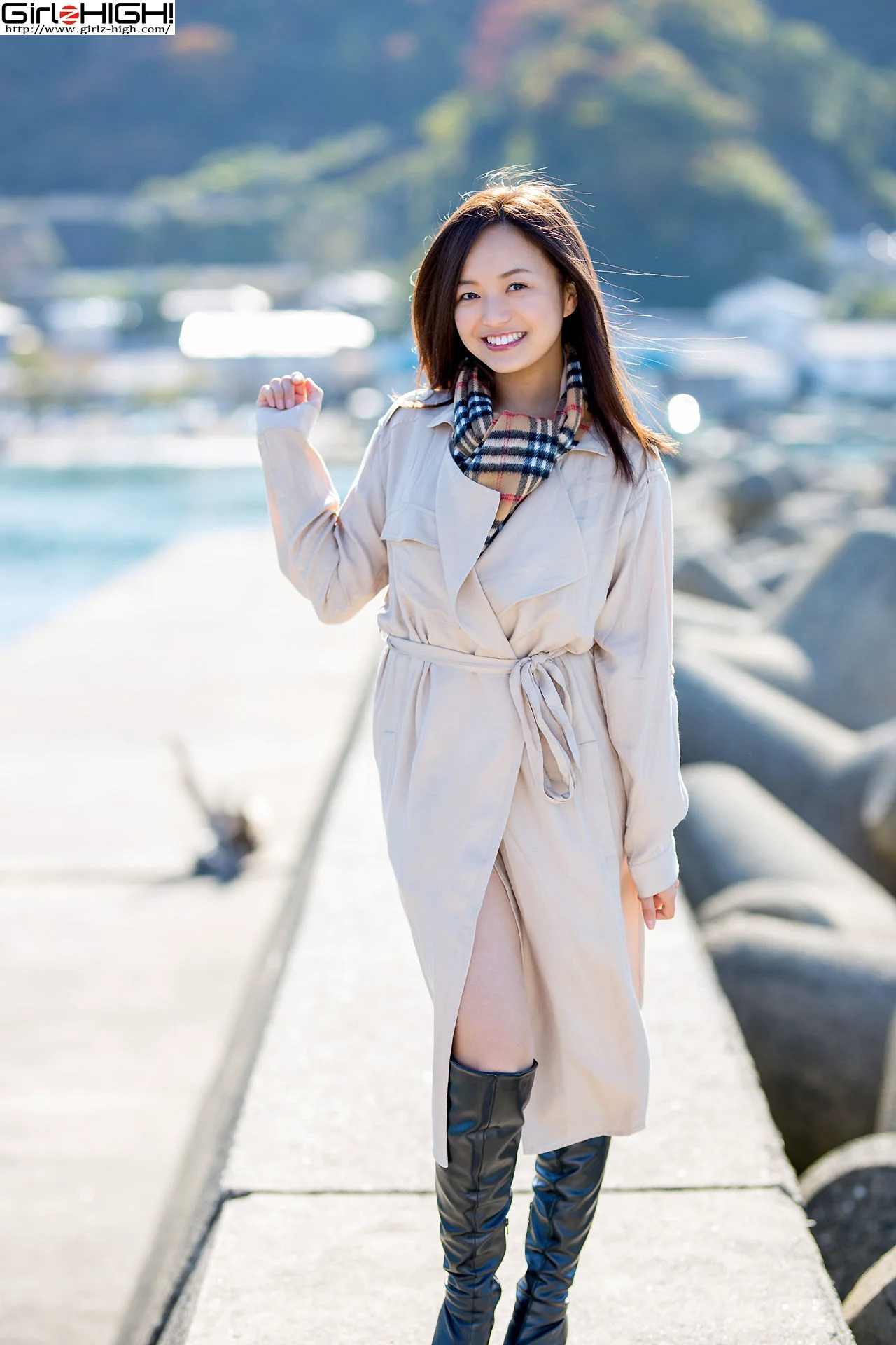[Girlz-High] Mayumi Yamanaka 山中真由美 – 海边长靴系列 – bmay_011_001 写真集 - 爱照片