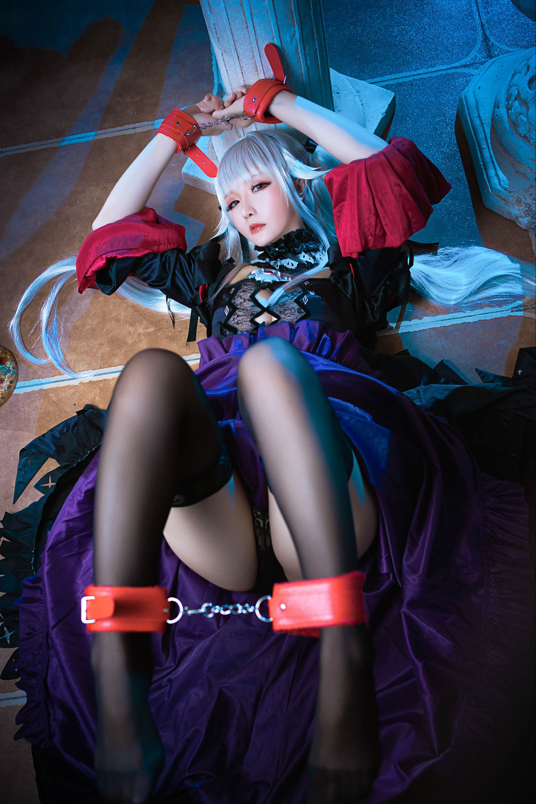 Coser小姐姐星之迟迟 《篝之雾枝 礼服》 写真集 - 爱照片