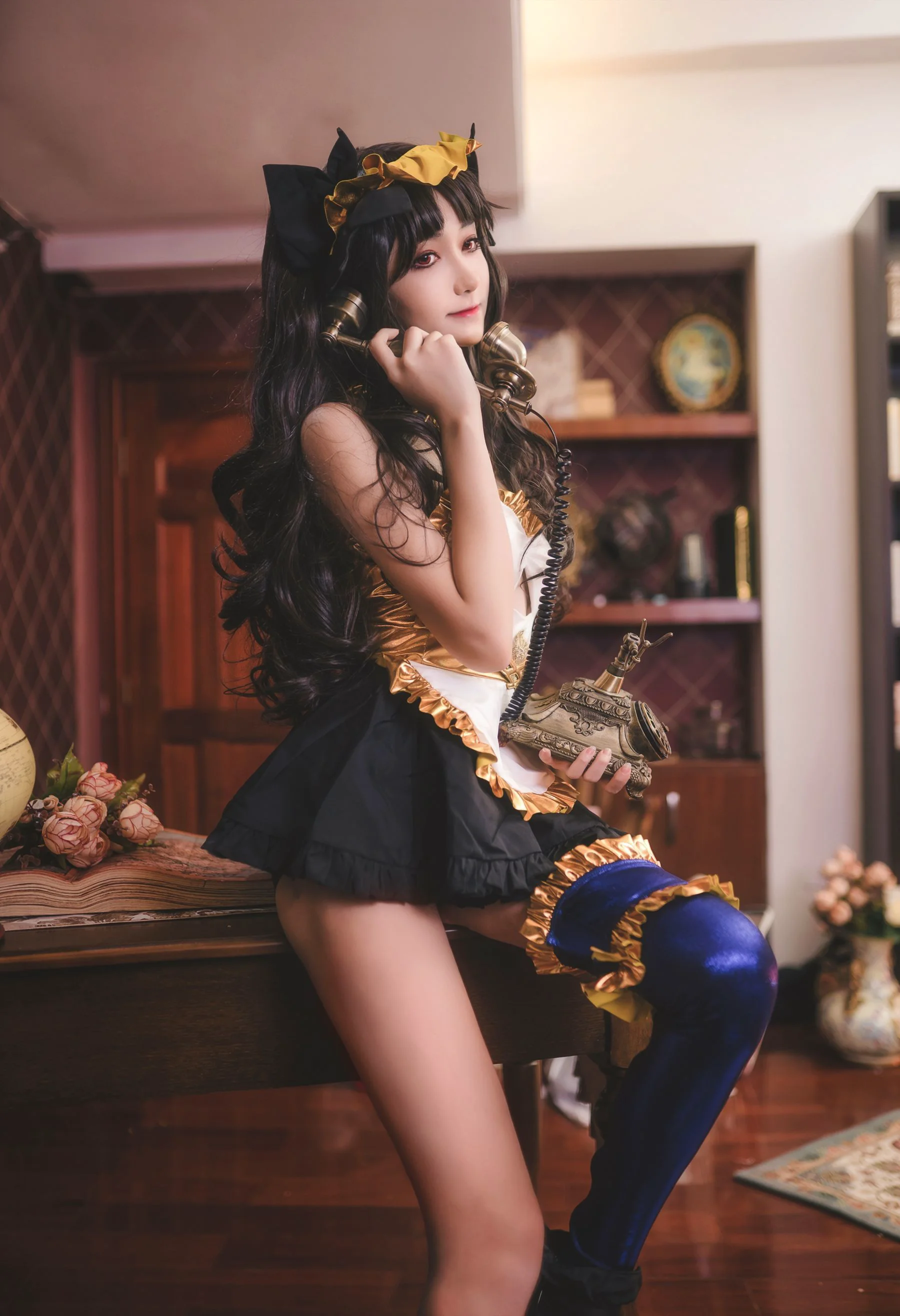 动漫博主南桃Momoko 《伊什塔尔女仆》 写真集 - 爱照片