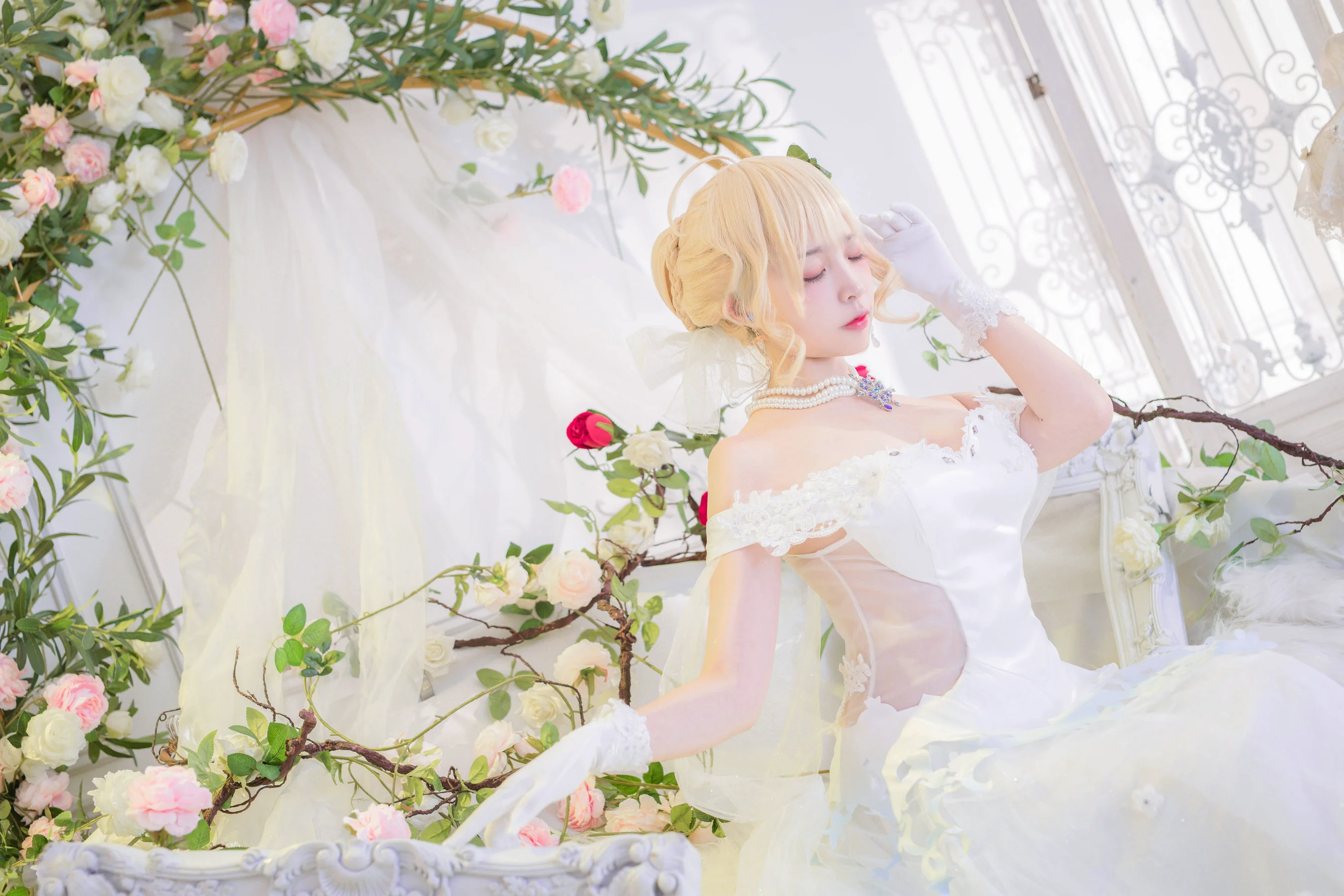 人气Coser二佐Nisa 《花嫁》 写真集 - 爱照片