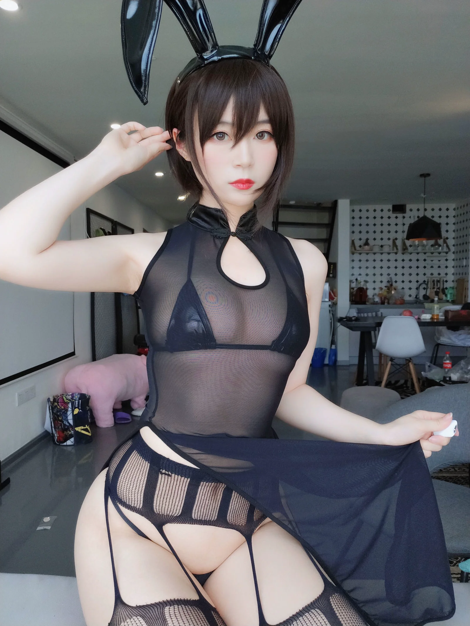 白银《透明旗袍》 [萝莉COS] 写真集 - 爱照片