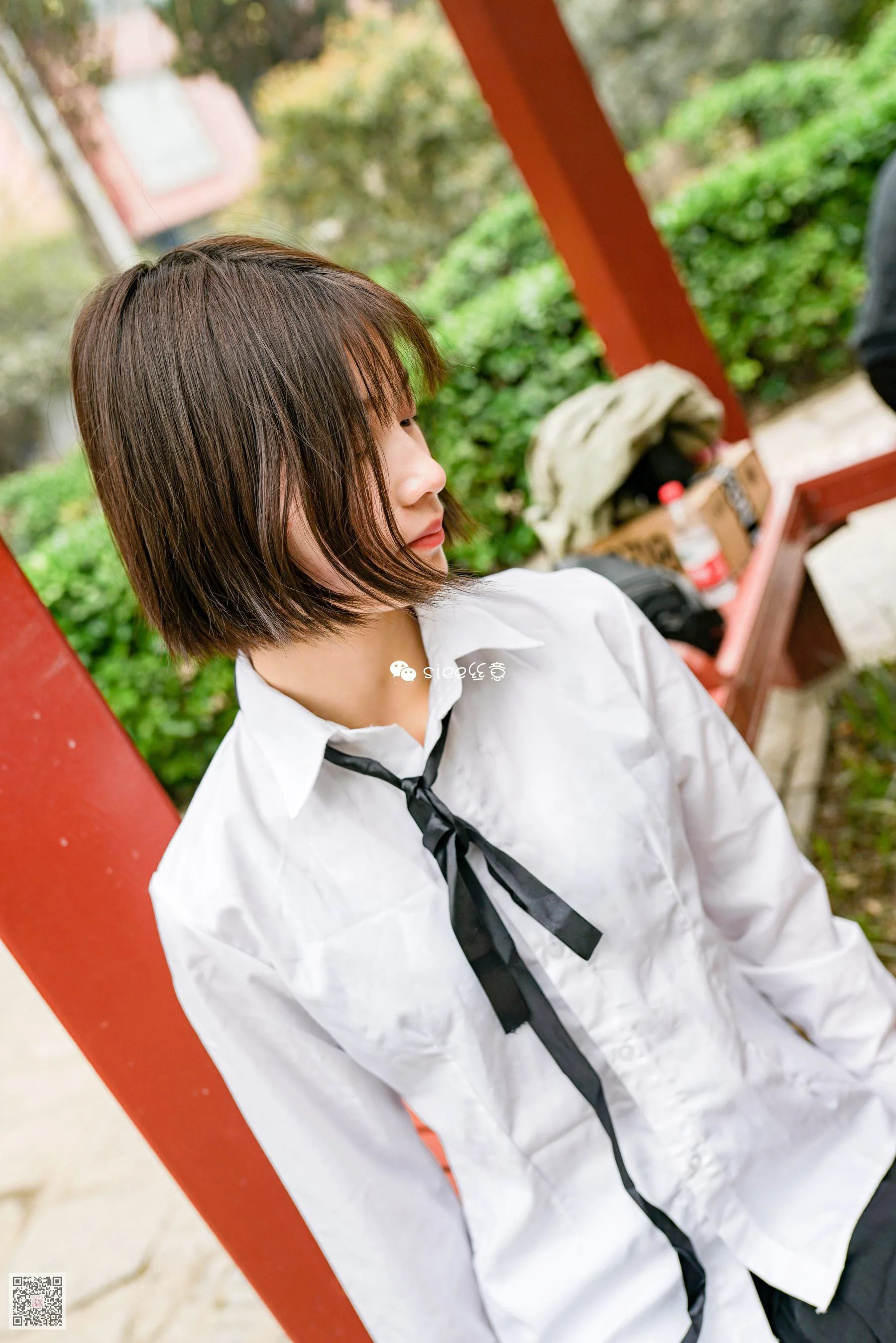 小希 《纯真的时代》 [丝意SIEE] 写真集 - 爱照片