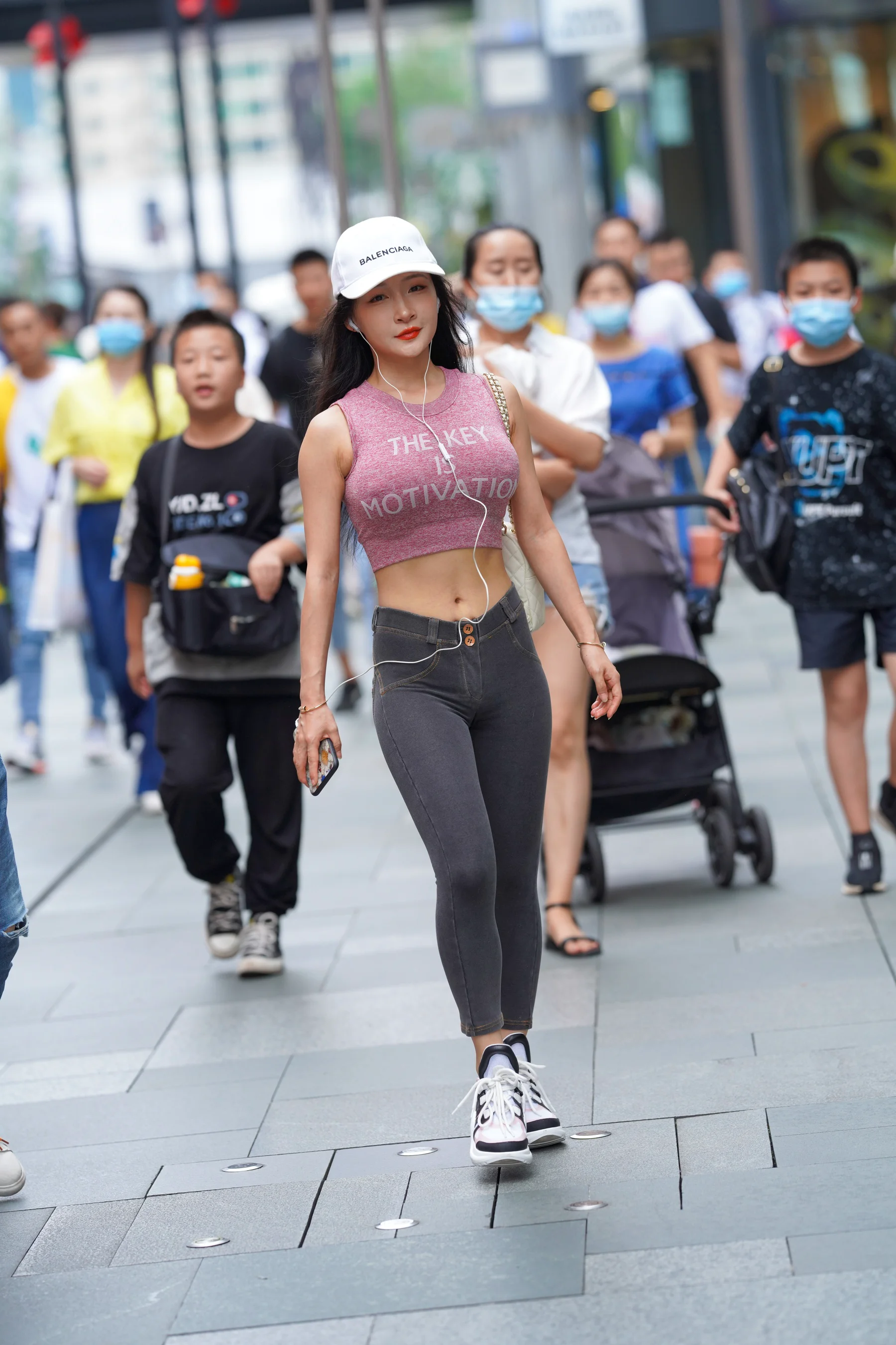 凯恩公爵作品 – 凹凸有致的紧牛小姐姐 写真+视频 - 爱照片