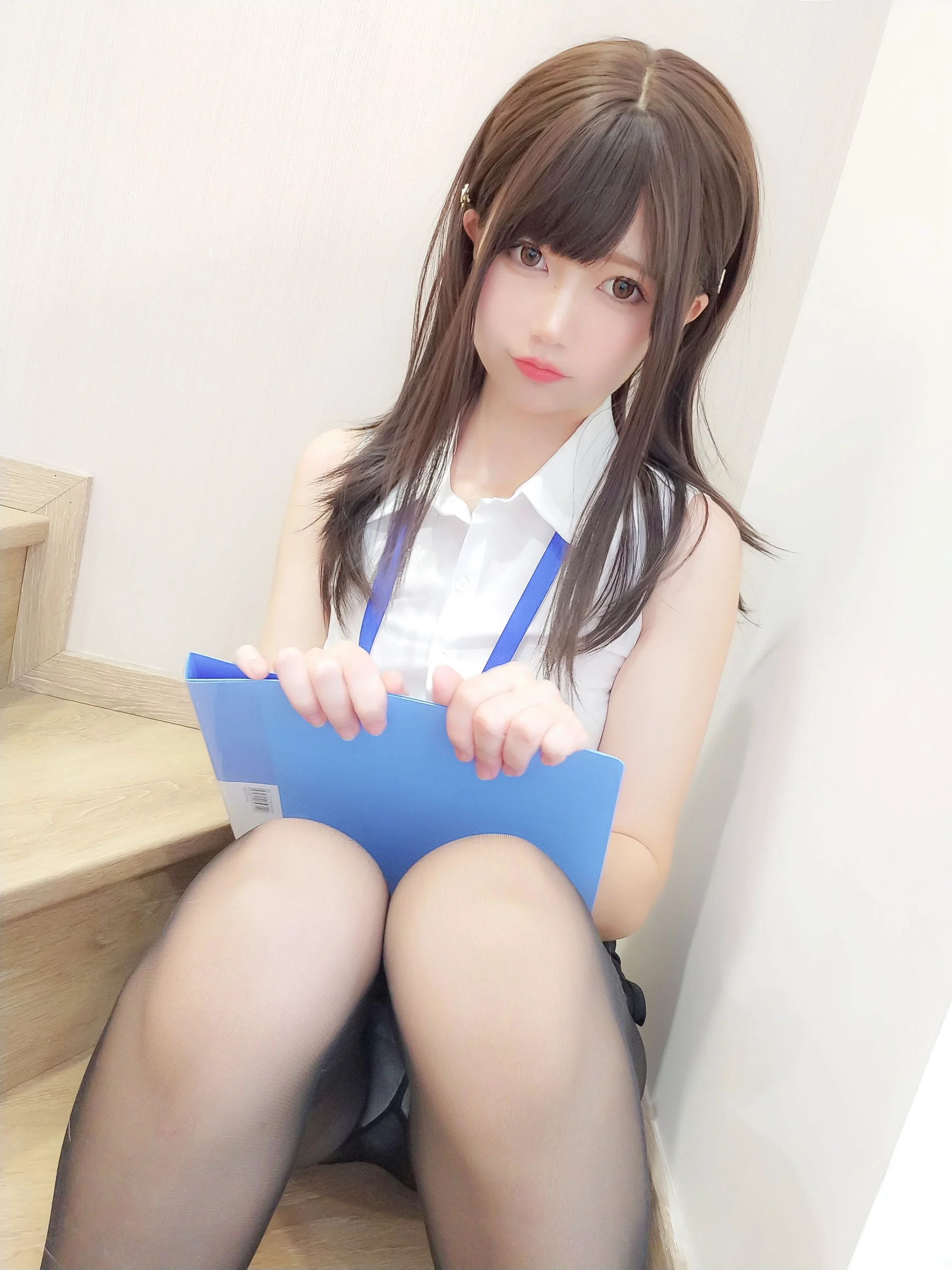 NAGISA魔物喵[fantia] – 仕事中～ - 爱照片