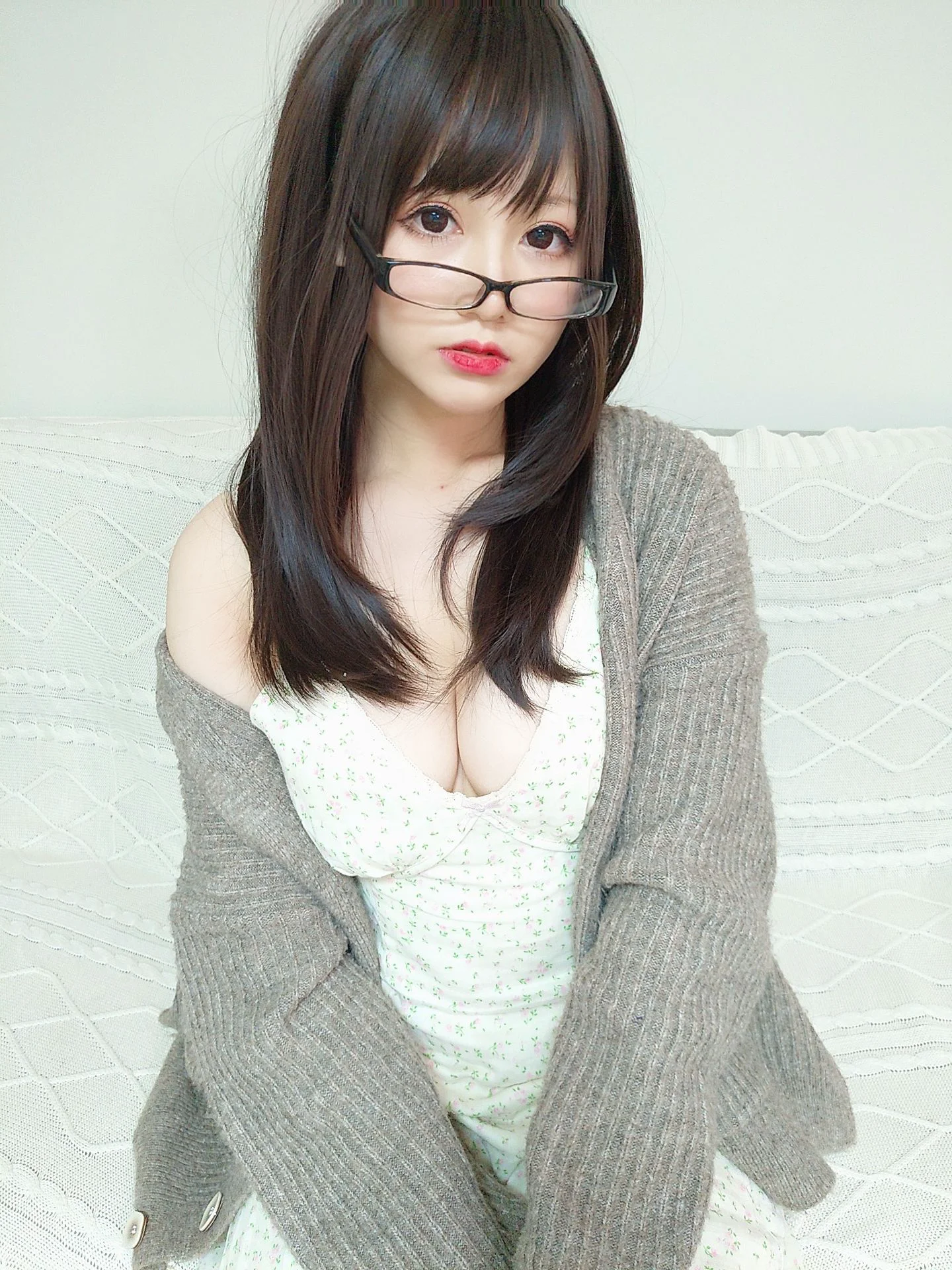 [网红COSER写真] 萌妹子Nyako喵子 – 妄想彼女との同棲生活 之 2组居家睡衣系列 - 爱照片