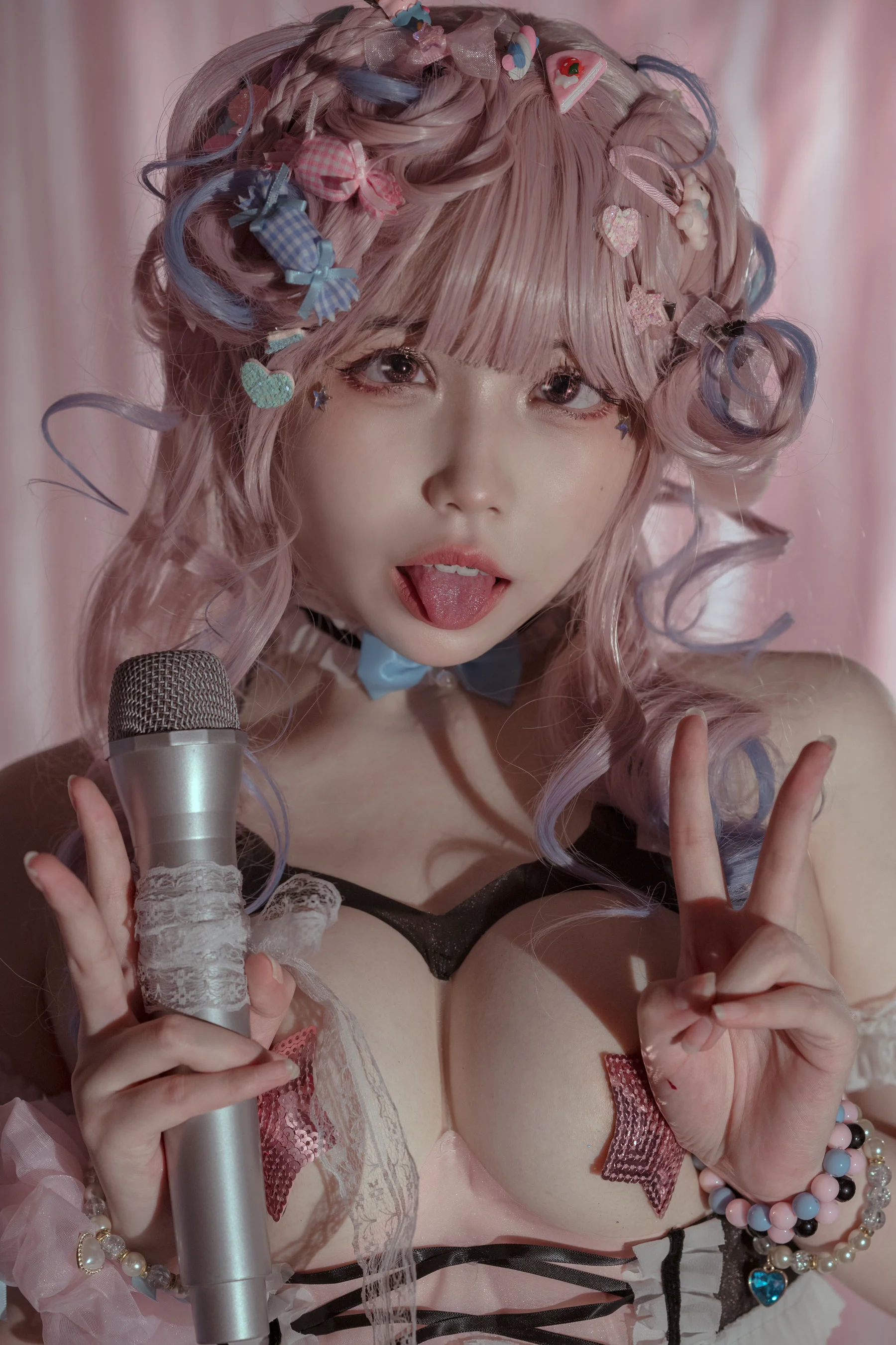 [网红COSER写真] 七月喵子 – 爱豆 - 爱照片