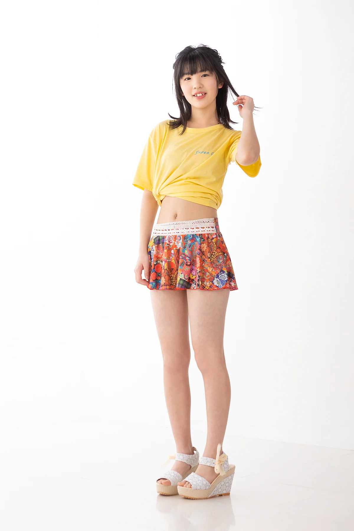 [Minisuka.tv] 2021-12-16 Ami Manabe 眞辺あみ Fresh-idol Gallery 57-58 - 爱照片