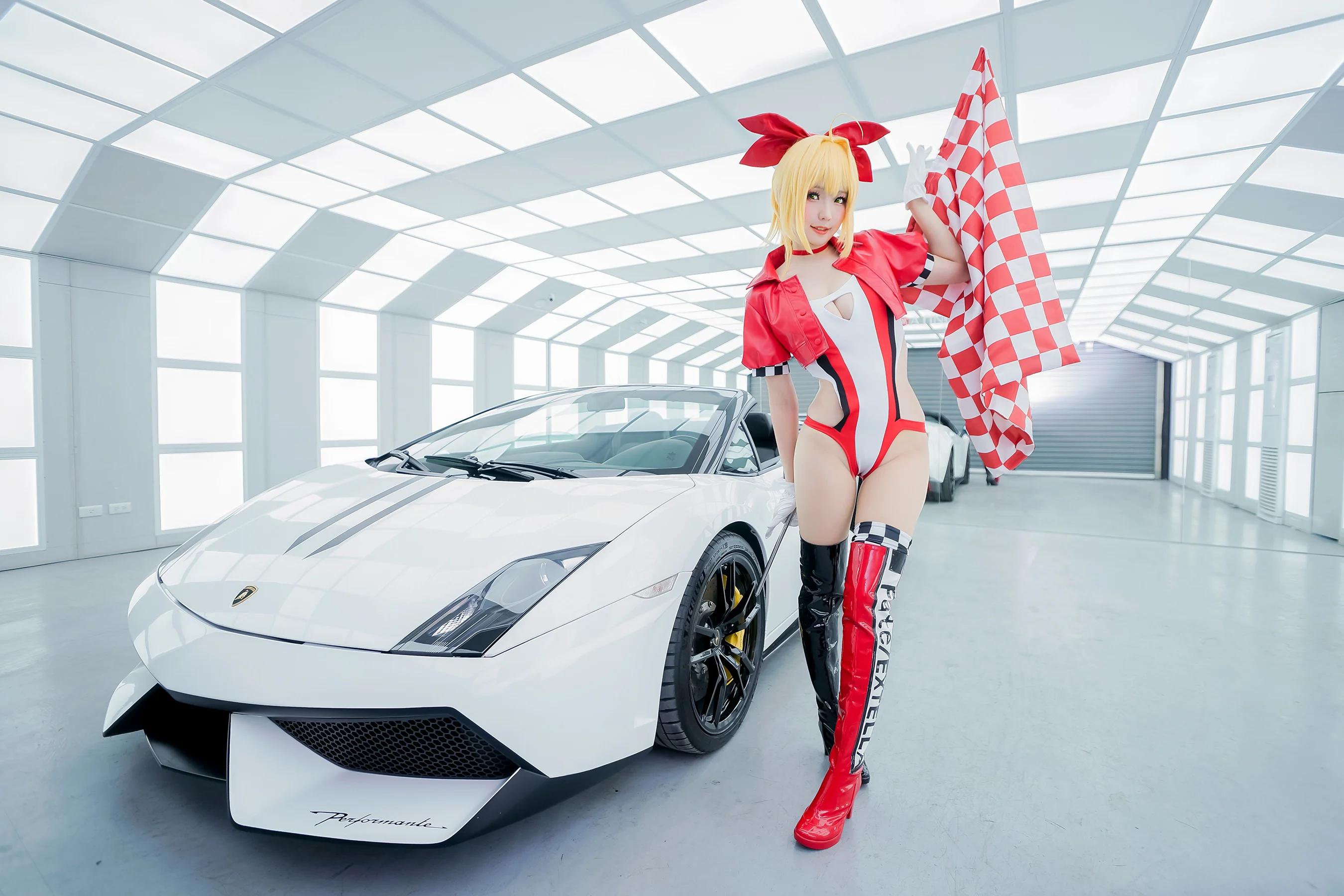 ElyEE子 – 尼禄 赛车 - 爱照片