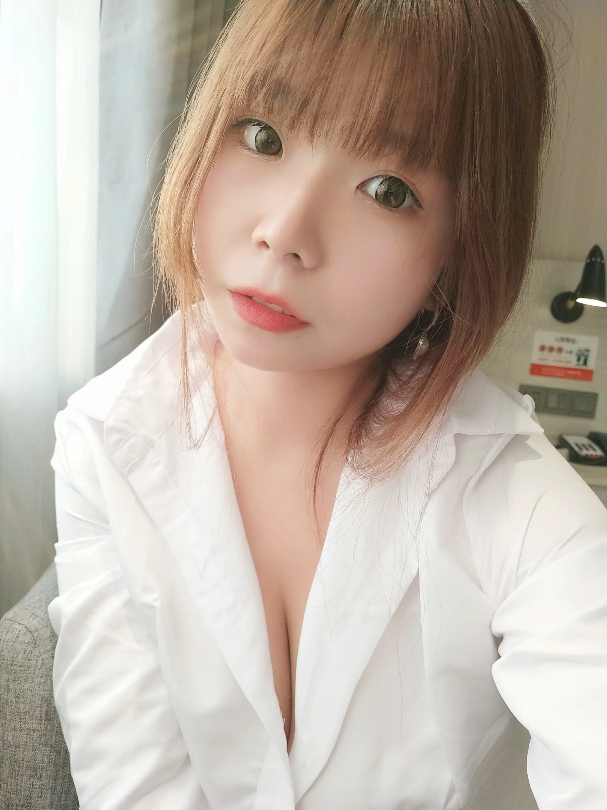 无颜小天使wy – OL今天的颜颜也不想加班 - 爱照片