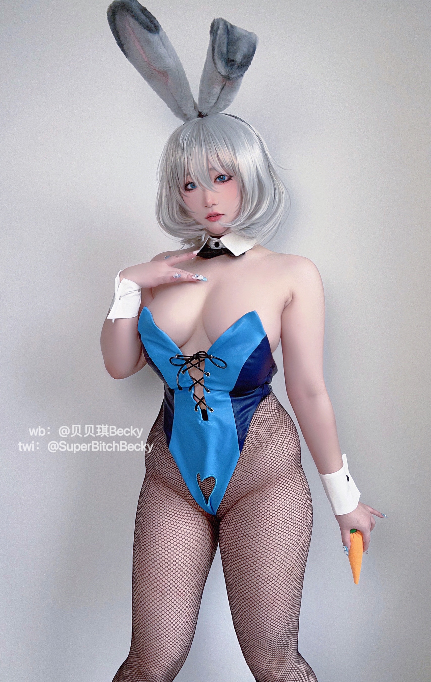 贝贝琪Becky – 三色兔女郎 - 爱照片
