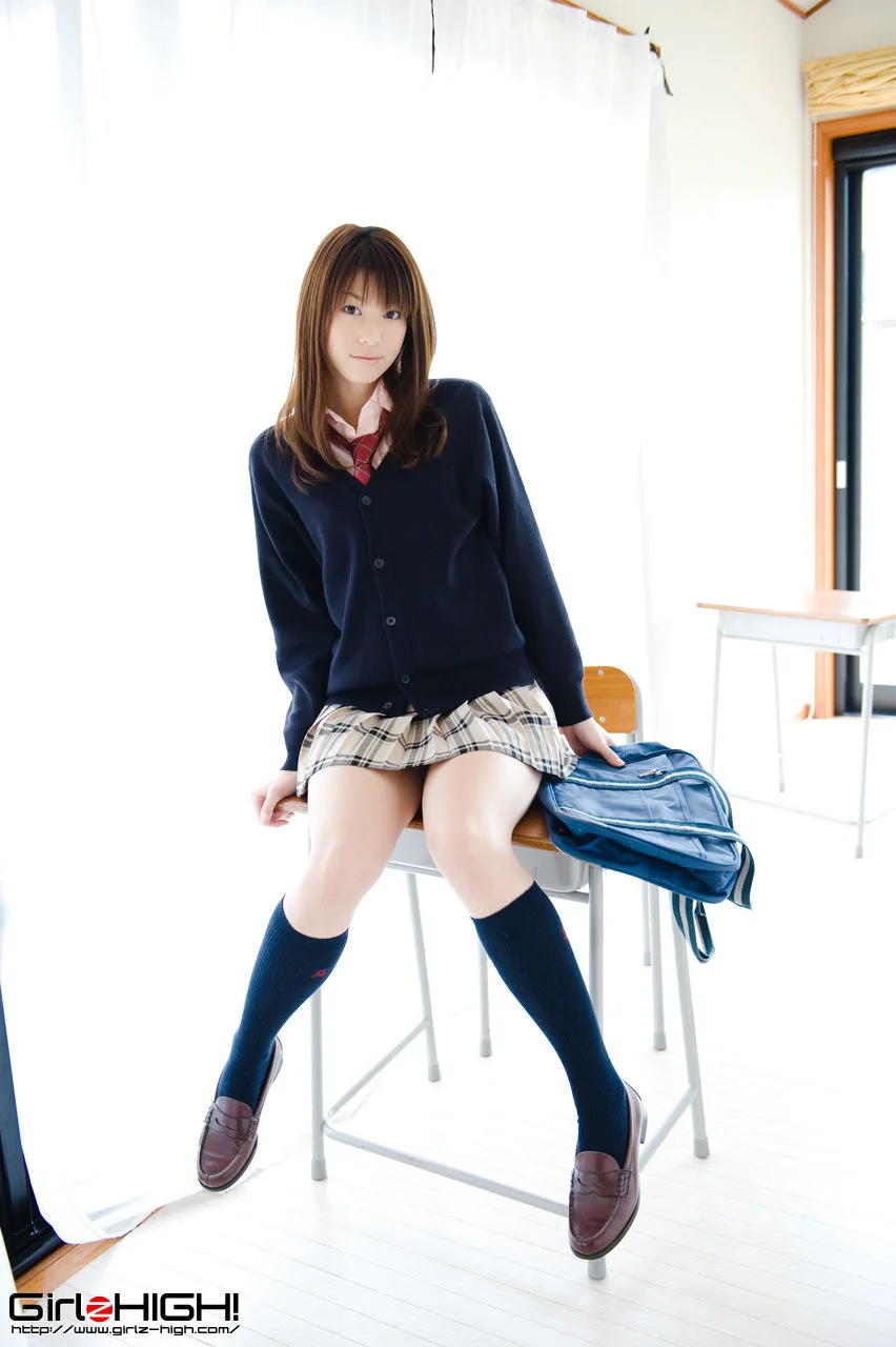 [Girlz-High] Side-B Nozomi Sakamoto 坂本のぞみ 写真集 - 爱照片