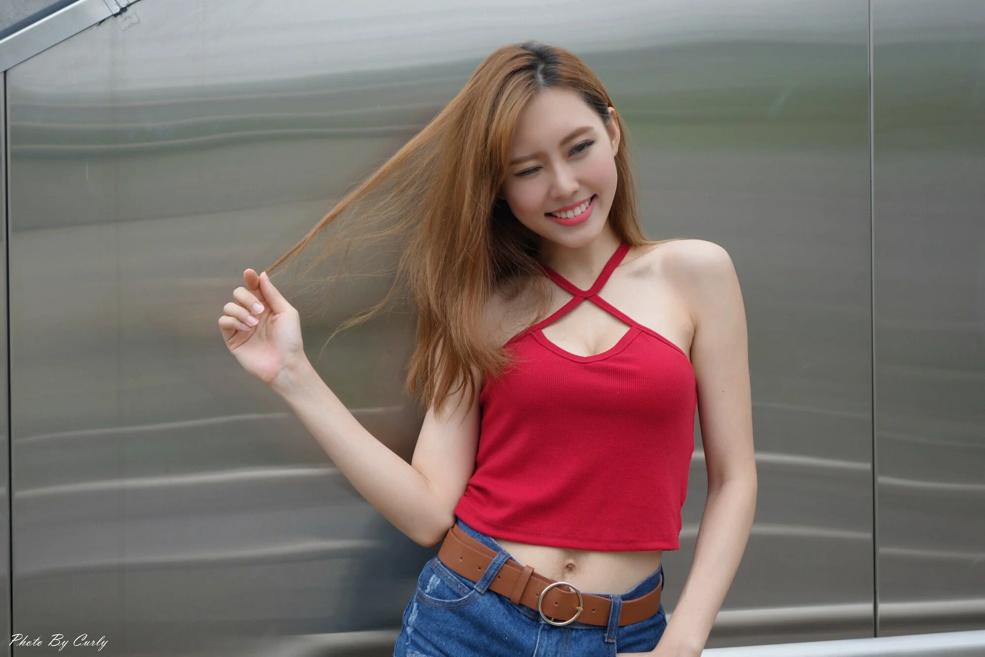 [台湾网红美女] 郭珉妏Queenie《技擊館街拍》 写真集 - 爱照片