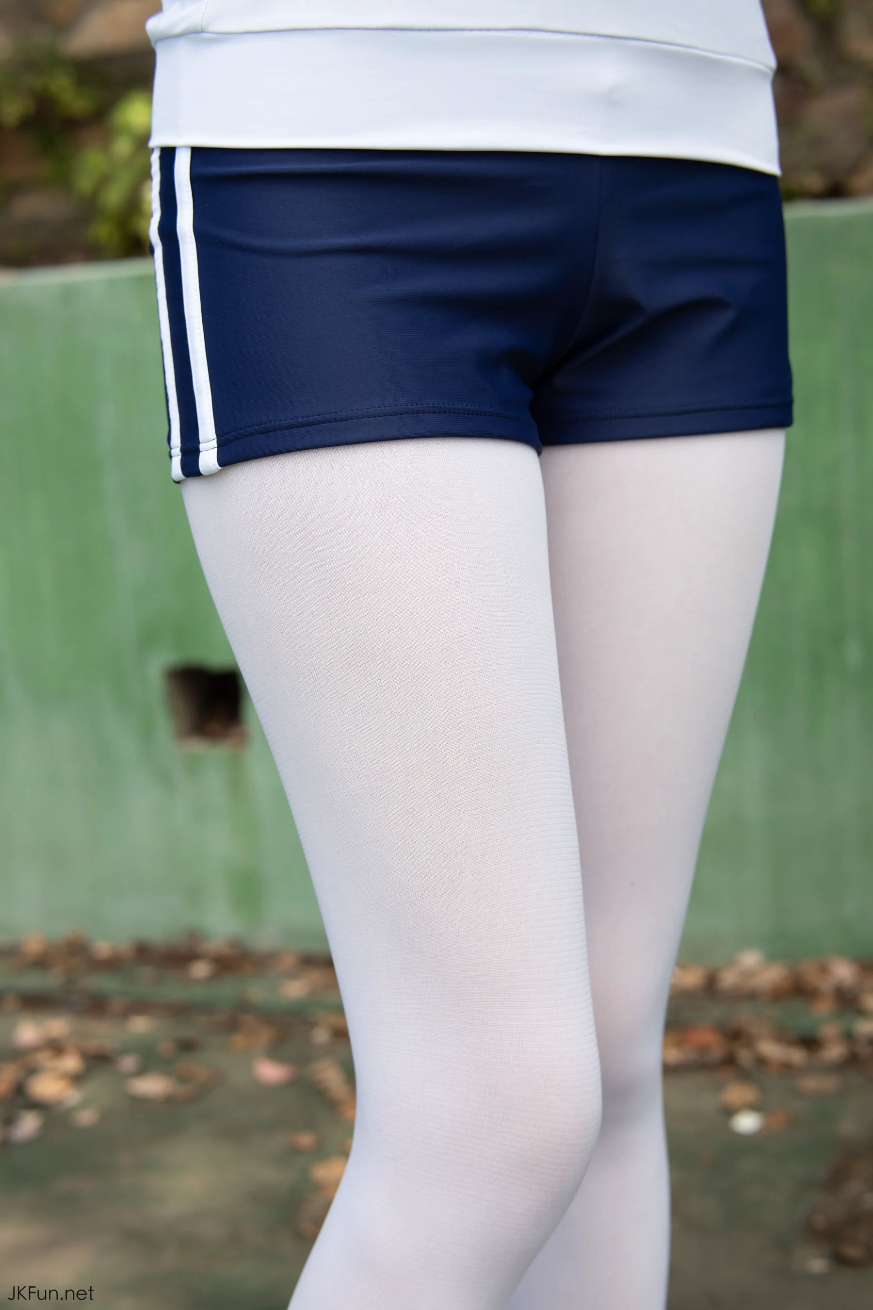 Aika《80D白丝外景体操服》 [森萝财团] 写真集 - 爱照片