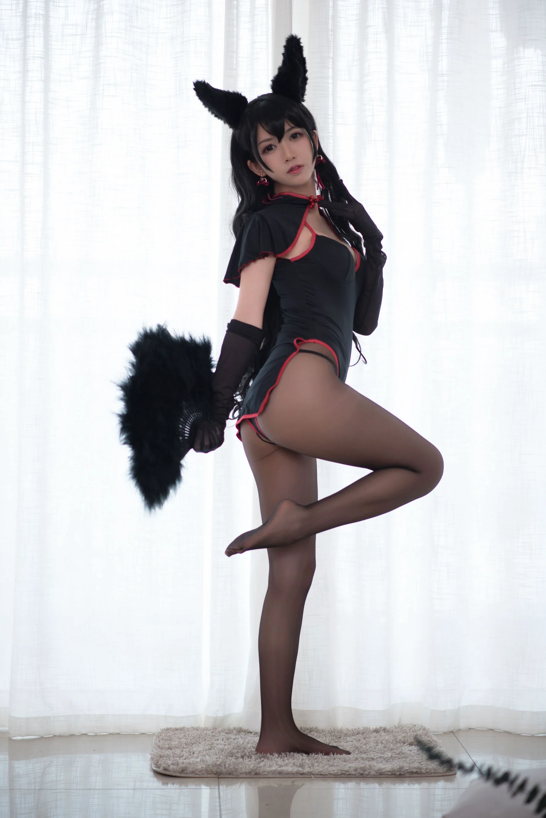鳗鱼霏儿《兽耳+黑丝》 [COSPLAY美女] 写真集 - 爱照片