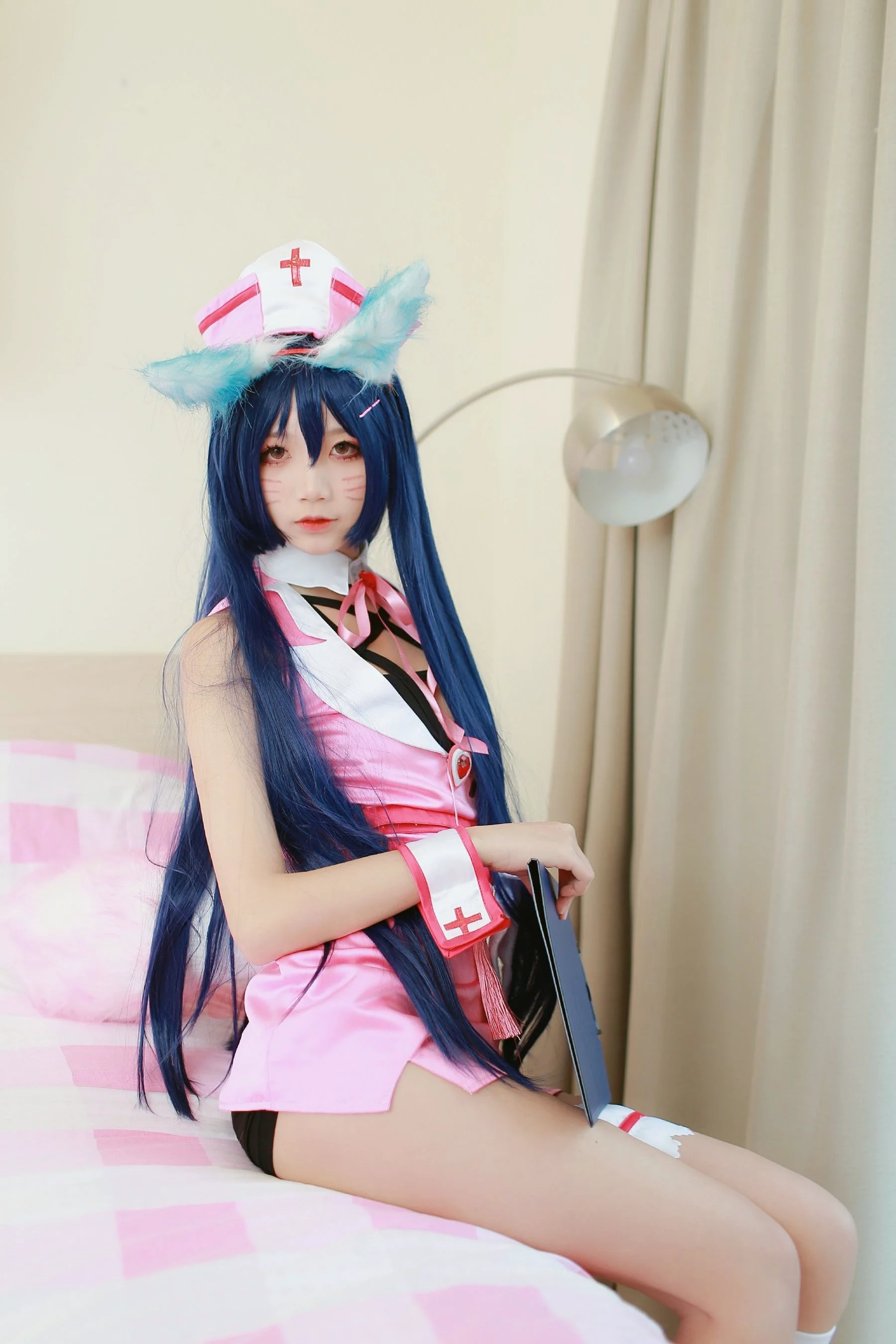 清纯少女五更百鬼《阿狸护士服》 [萝莉COS] 写真集 - 爱照片