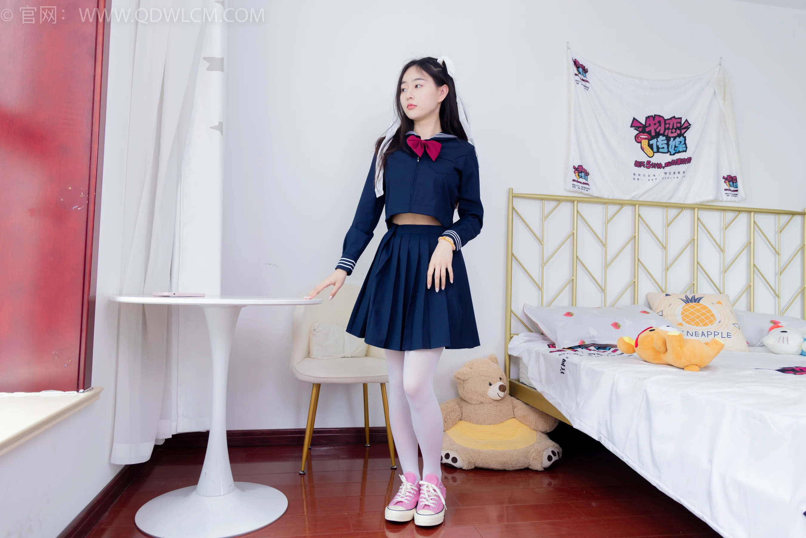 物恋传媒 NO.1544 美兔-学院少女 - 爱照片