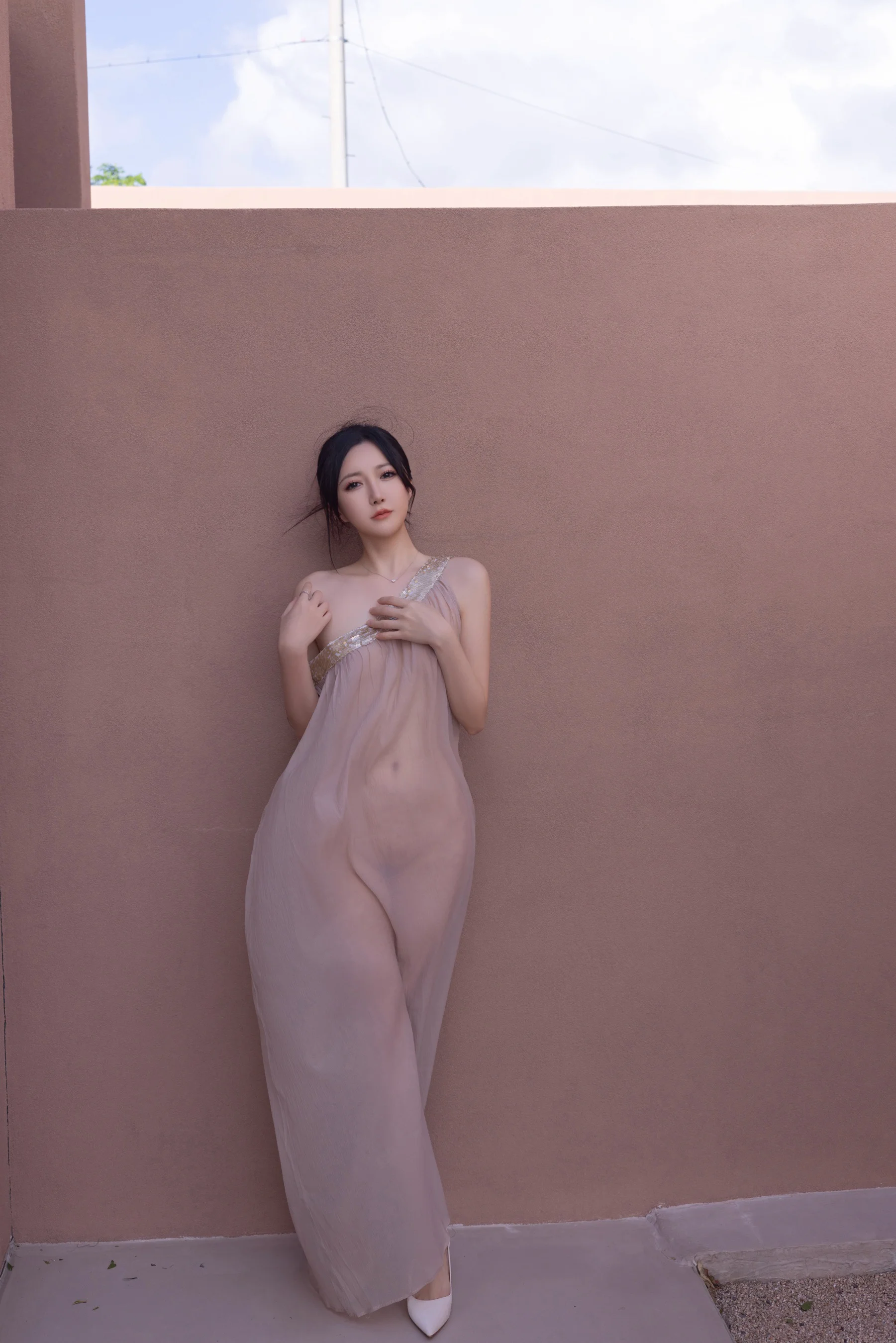 鱼子酱Fish – 《抹胸芦苇女人》写真 - 爱照片