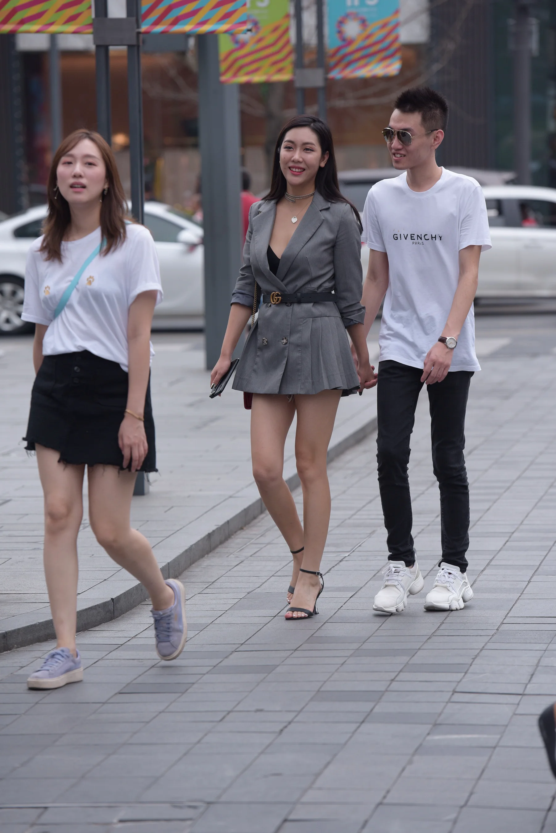 慕容笙作品 – 偶遇长腿美女 写真 - 爱照片
