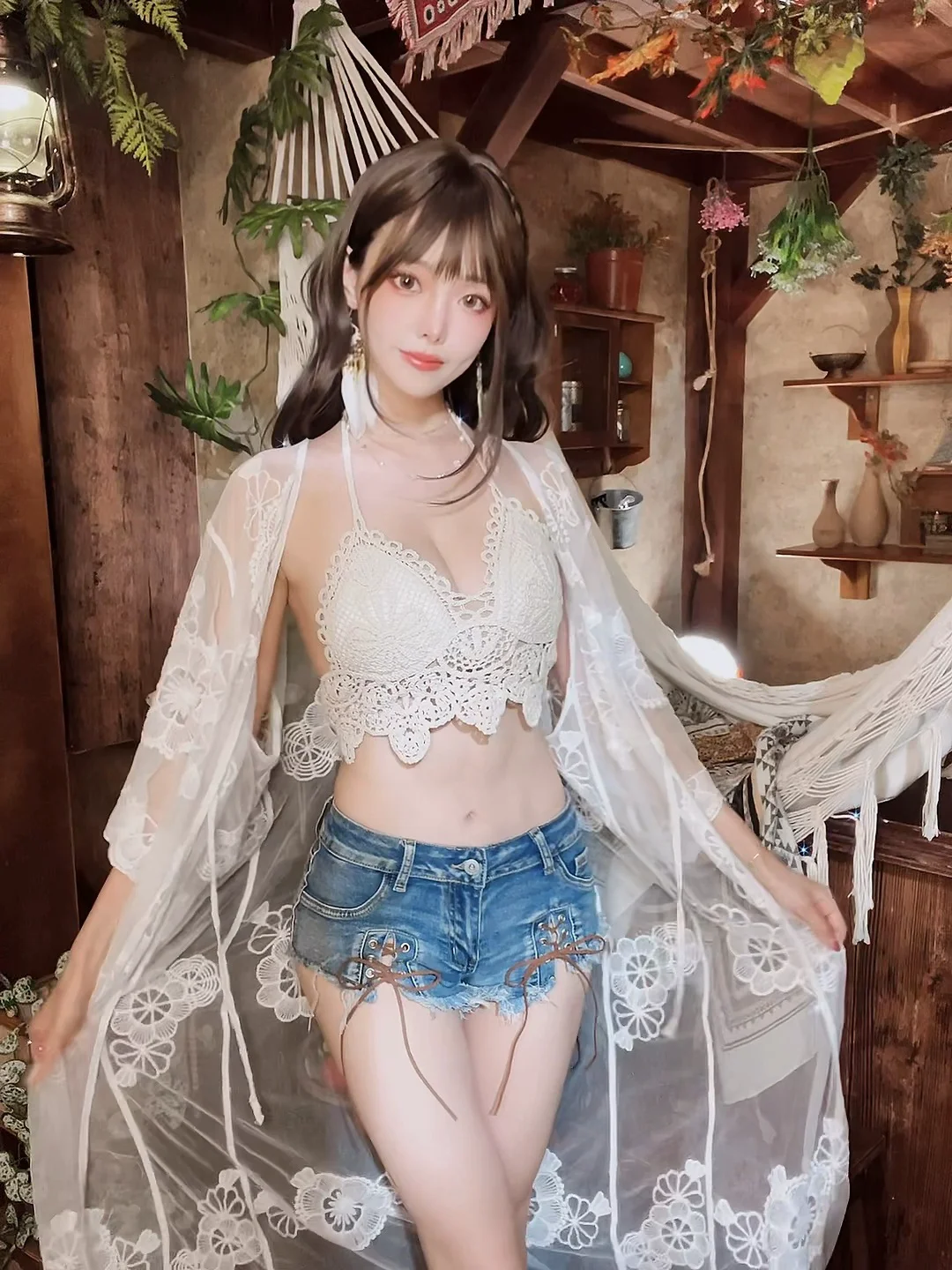 ElyEE子 – Secret Treehouse Escape - 爱照片