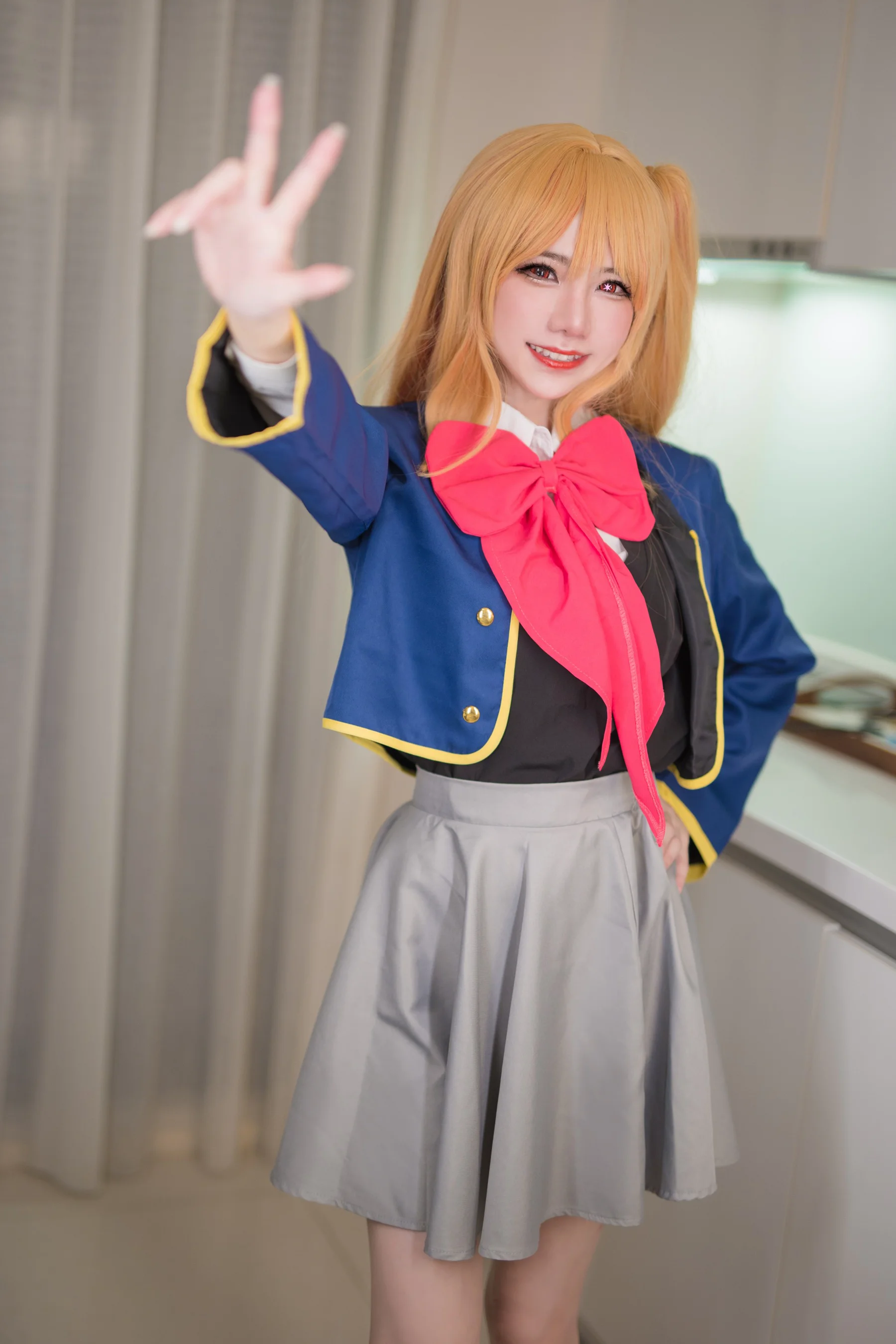 Sally Dorasnow – Ruby maid - 爱照片