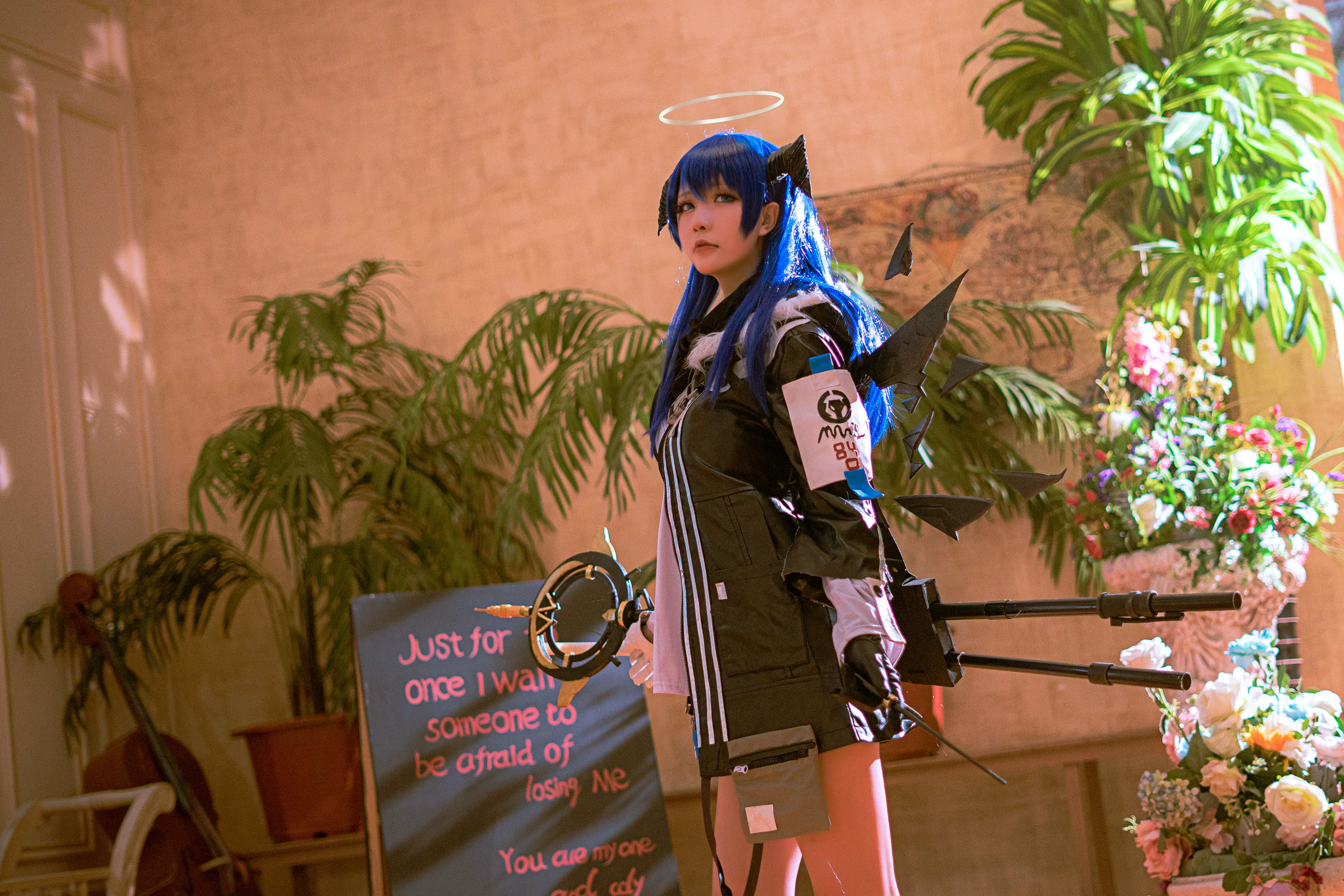 [COS写真] 星之迟迟 – 明日方舟《莫斯提马》 - 爱照片