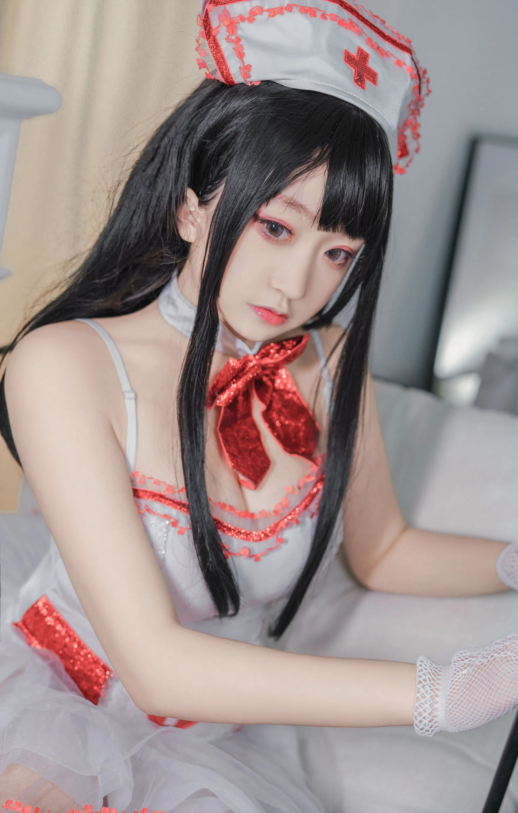 [福利COS] 恩田直幸 – 蕾丝护士 - 爱照片