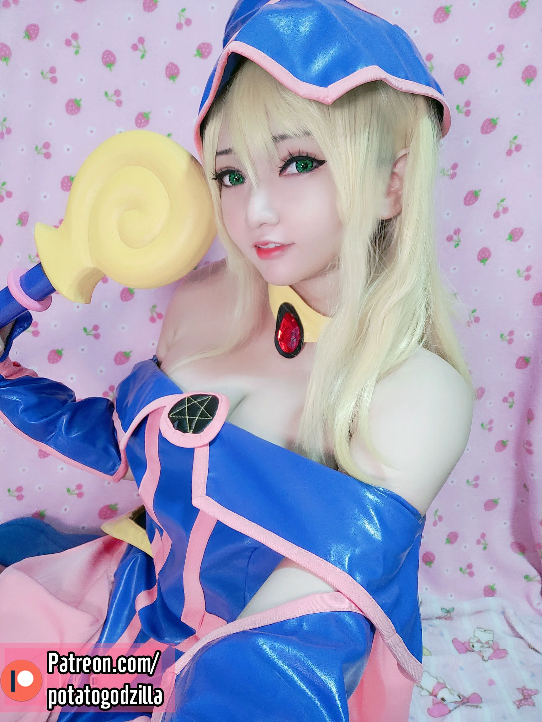 Coser小姐姐Potato Godzilla – Dark Magician Girl - 爱照片