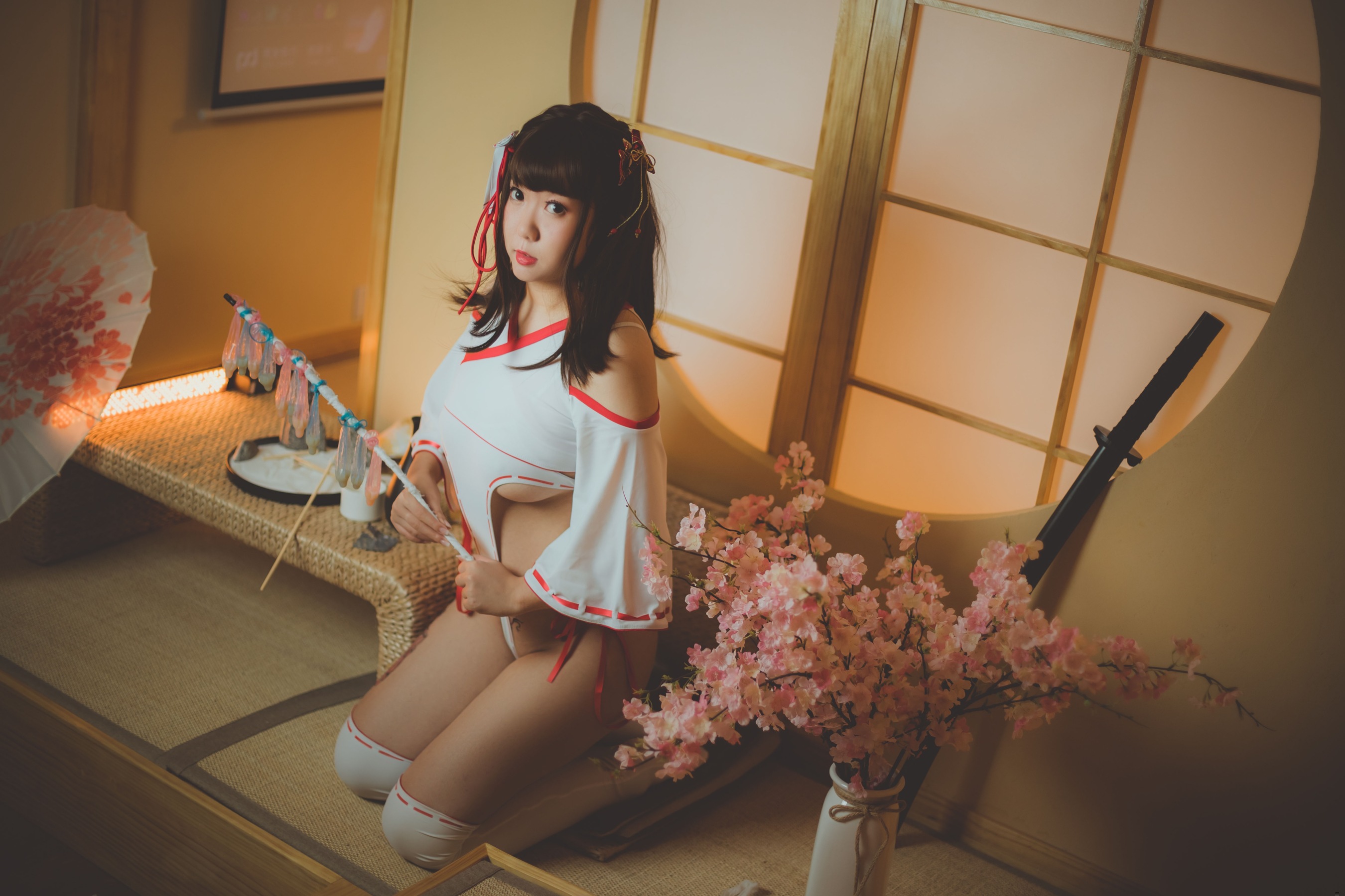 甜糖大魔王 – 妈妈子巫女 - 爱照片