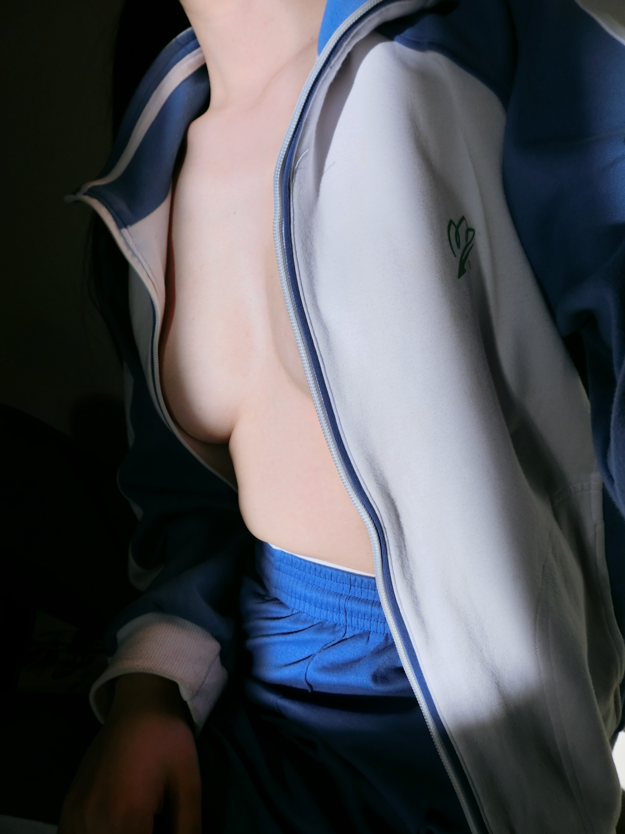 西尔酱 – 春季校服 - 爱照片