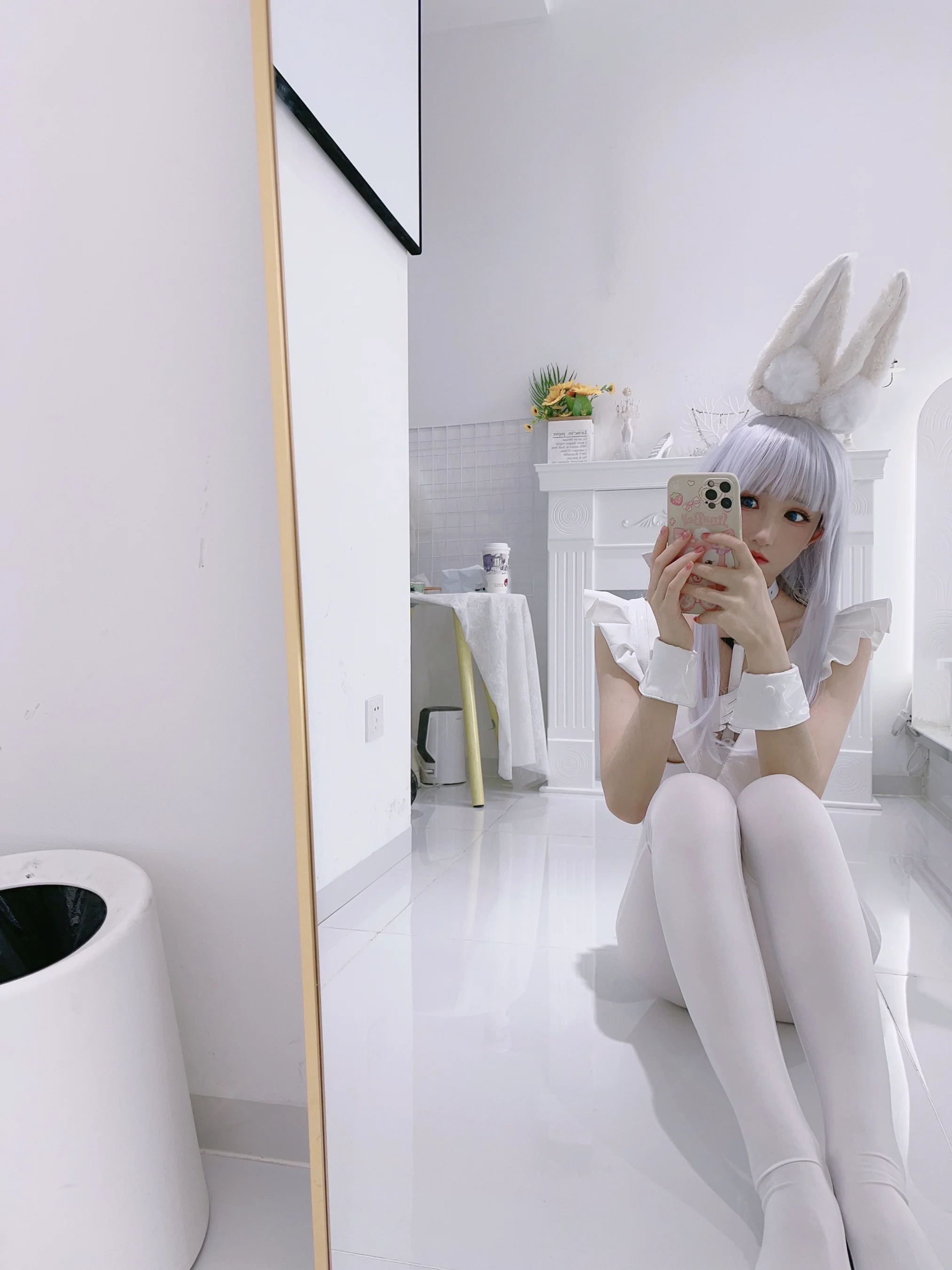 coser衣衣 – 恶毒兔女郎 - 爱照片