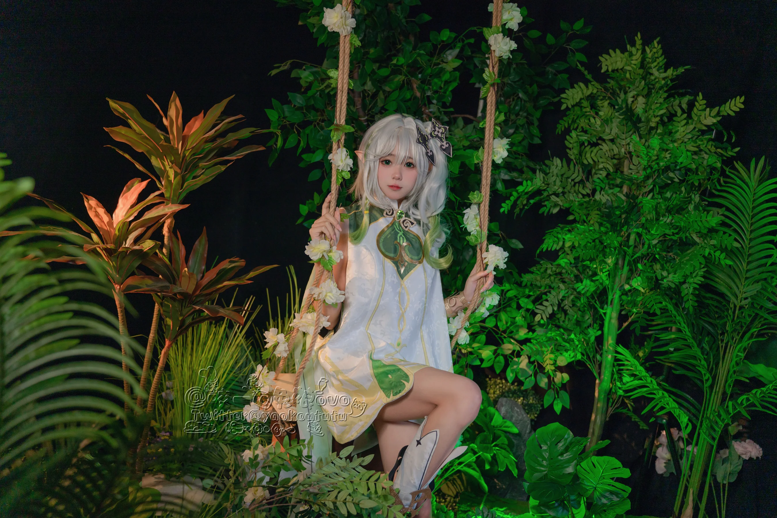 咬一口兔娘 – 万年萝莉纳西妲 - 爱照片