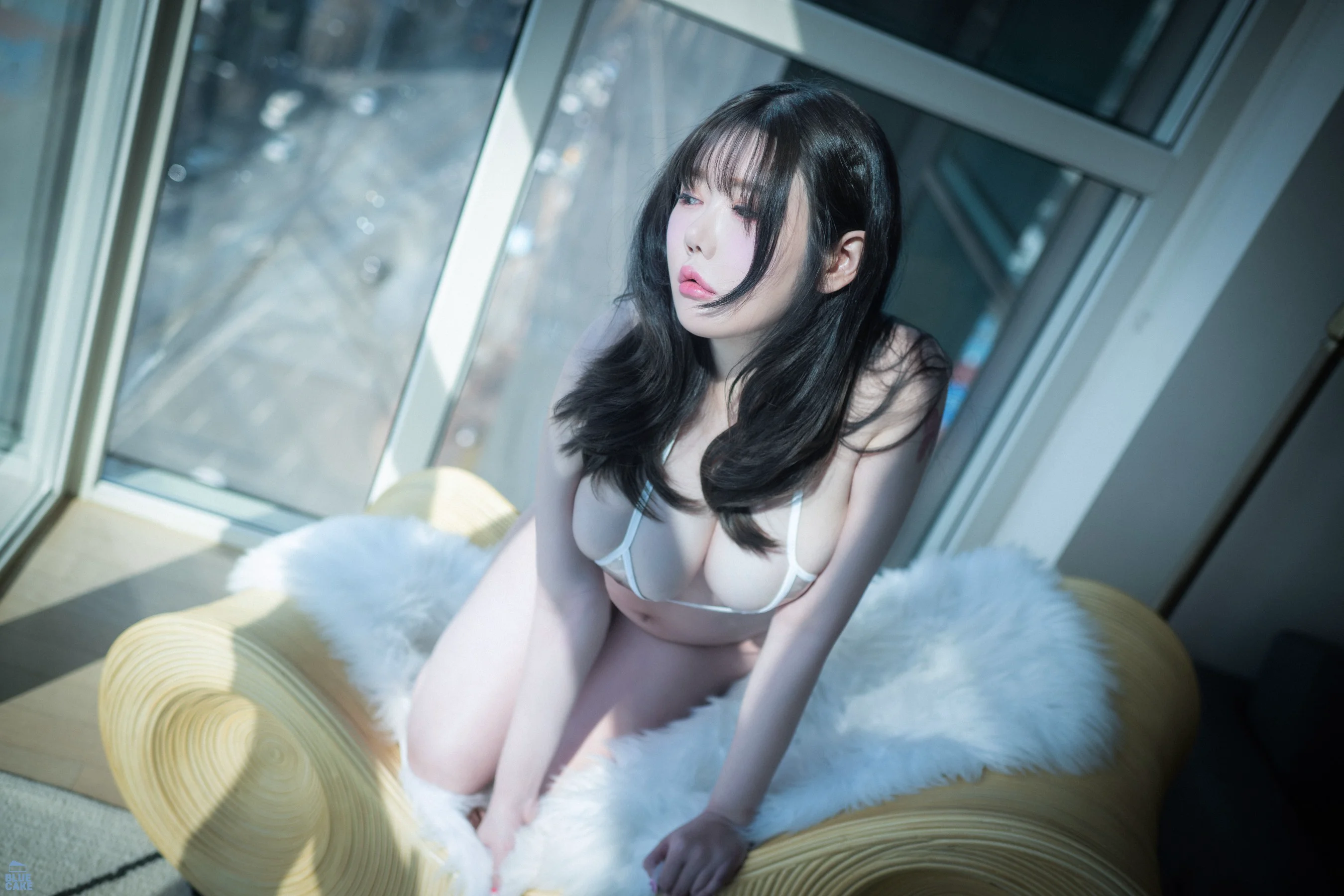 [BLUECAKE] JiSua Vol.05 – Nude Bikini_White RED+ - 爱照片
