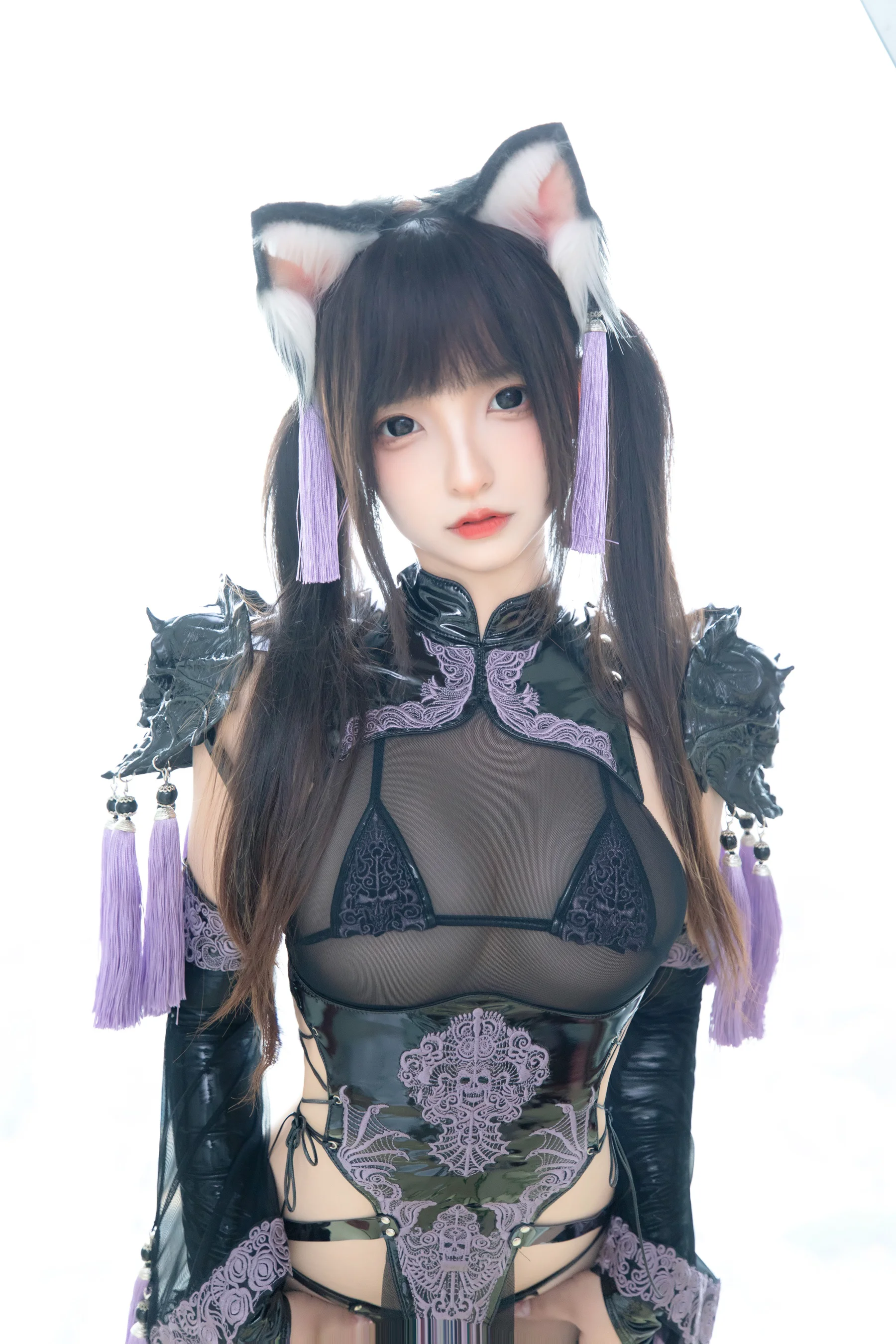 神楽坂真冬 – 《旗袍猫女》 - 爱照片