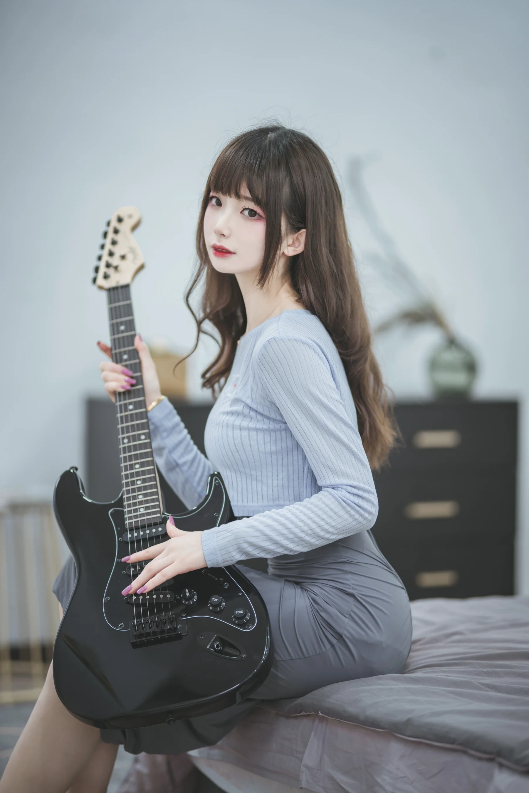 封疆疆v – 吉他妹妹 - 爱照片
